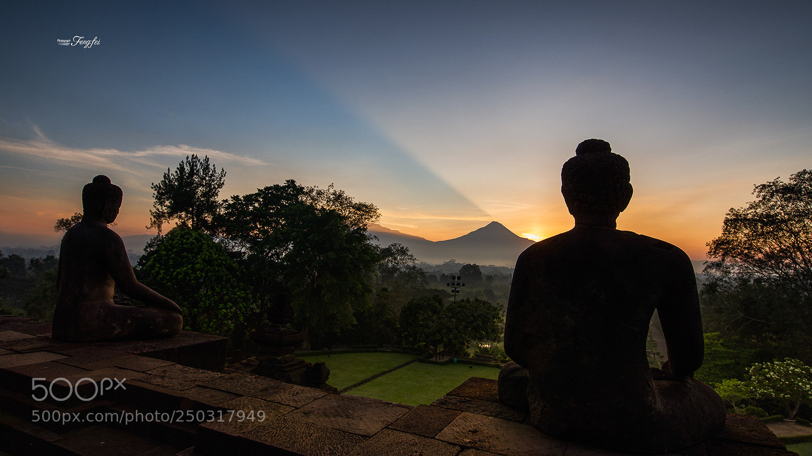 Canon EOS-1D X sample photo. Sunrise in borobudur of photography