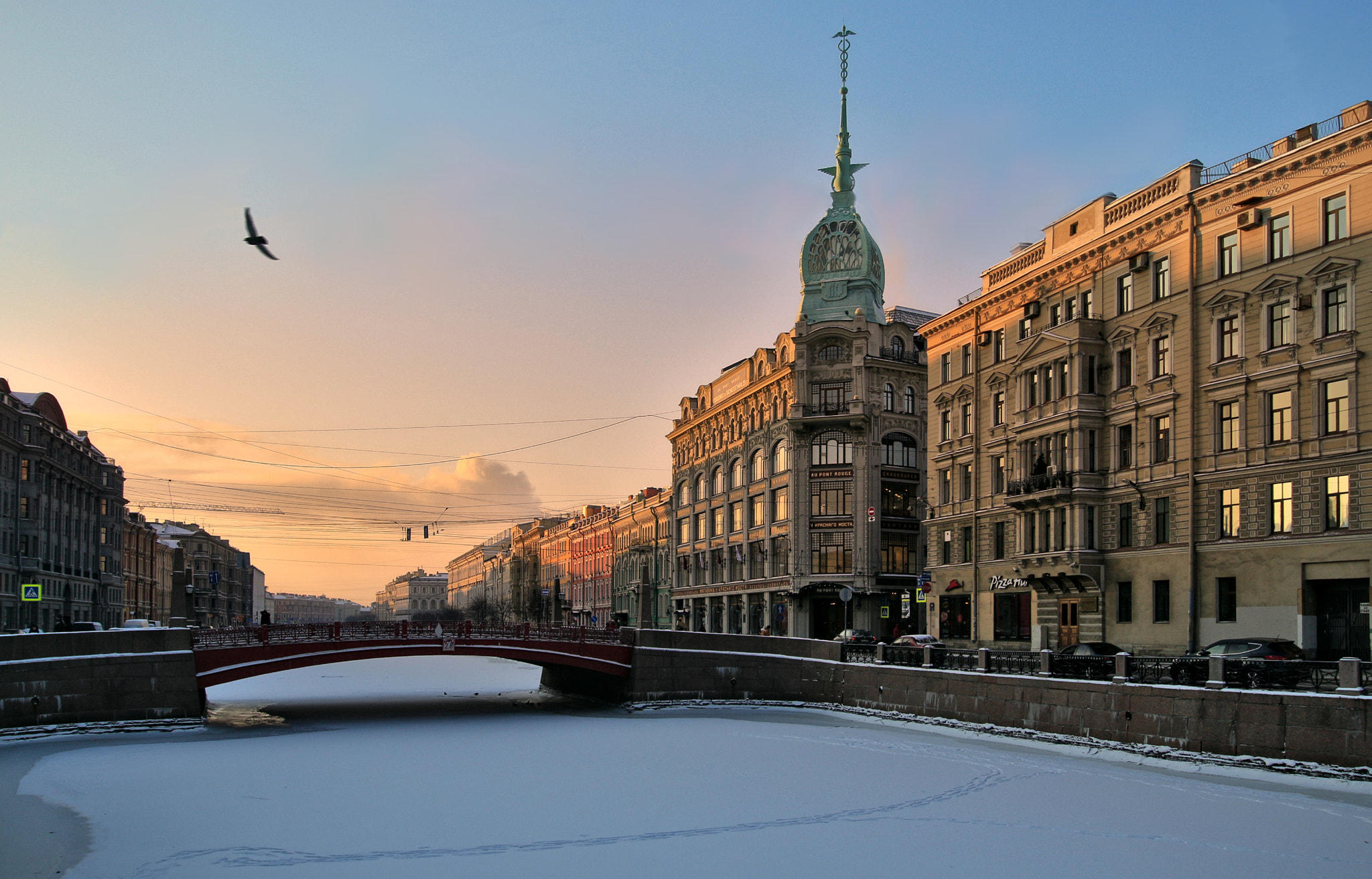 Canon EOS 650D (EOS Rebel T4i / EOS Kiss X6i) sample photo. Moyka river at petersburg photography