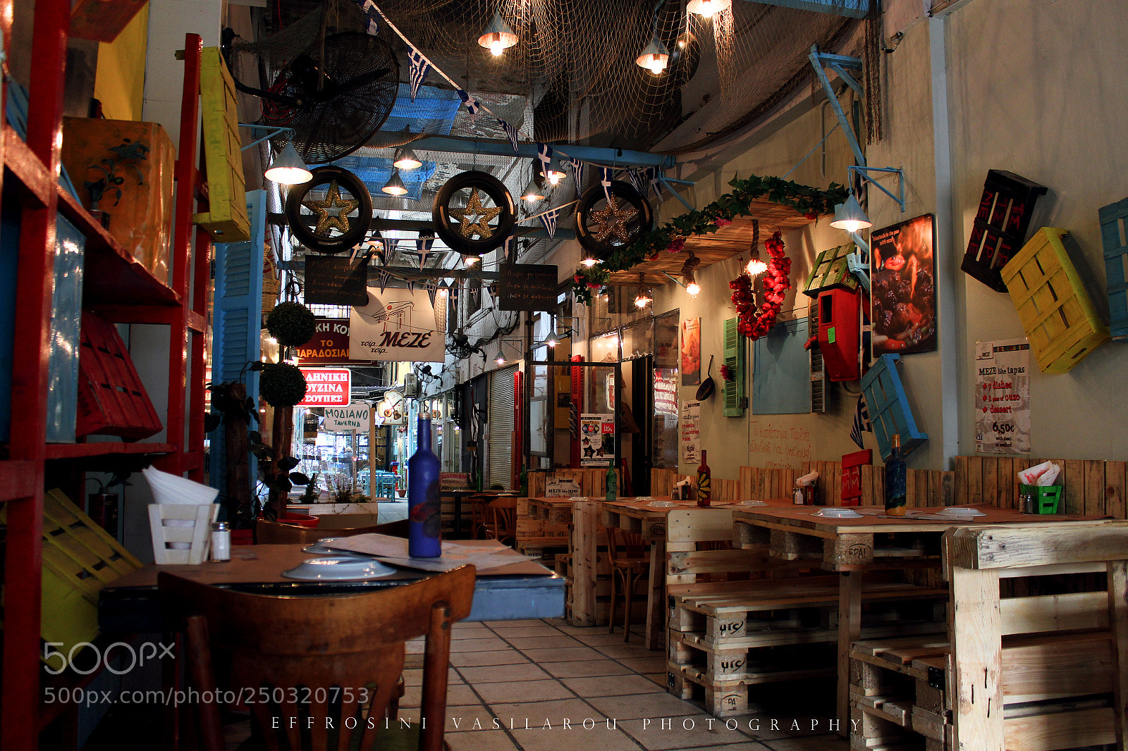 Canon EOS 700D (EOS Rebel T5i / EOS Kiss X7i) sample photo. Out for ouzo. photography