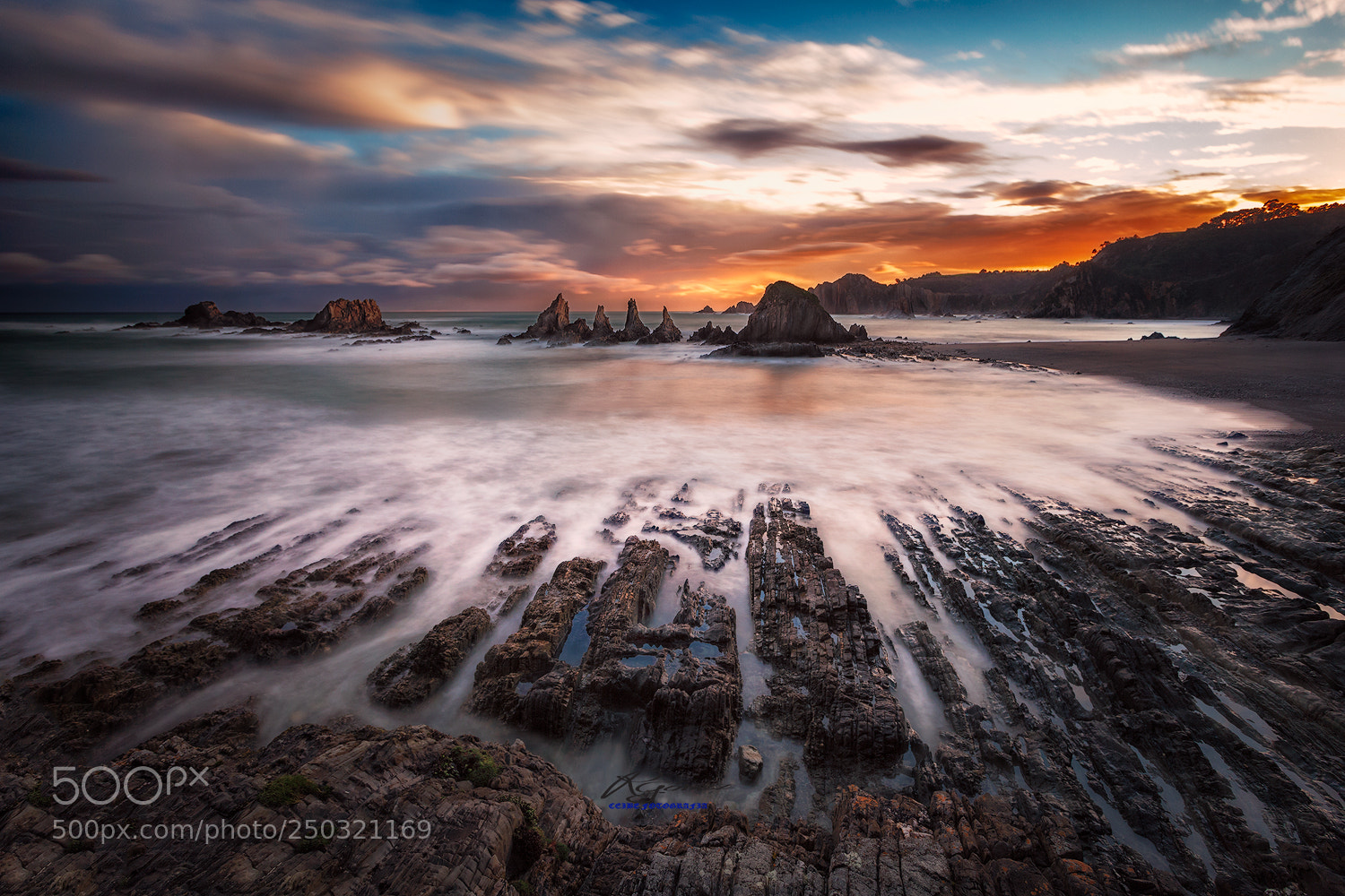 Canon EOS 5D Mark II sample photo. Gueirua´s rocks. photography