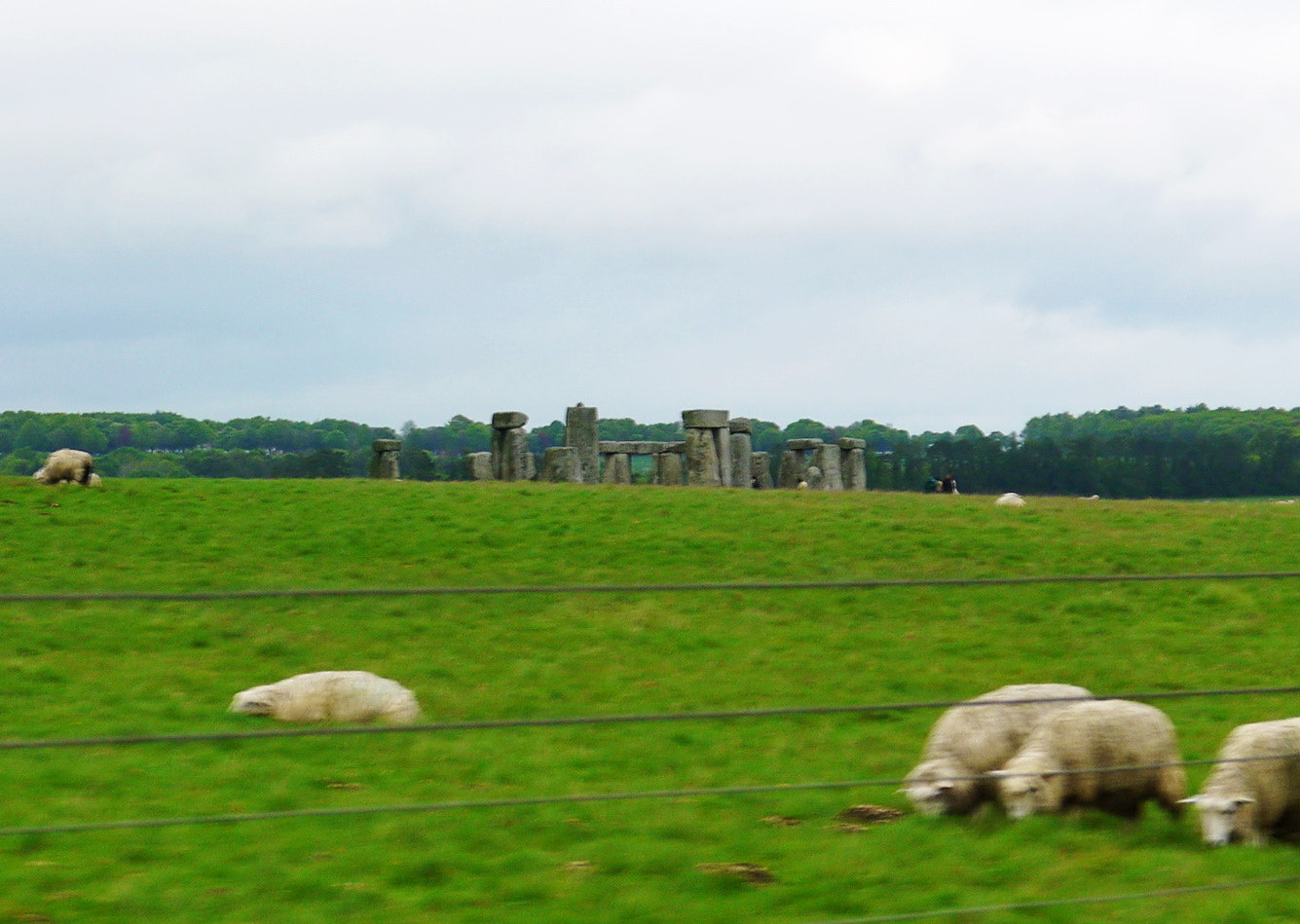 Panasonic Lumix DMC-GF3 sample photo. '... time is now and england' photography