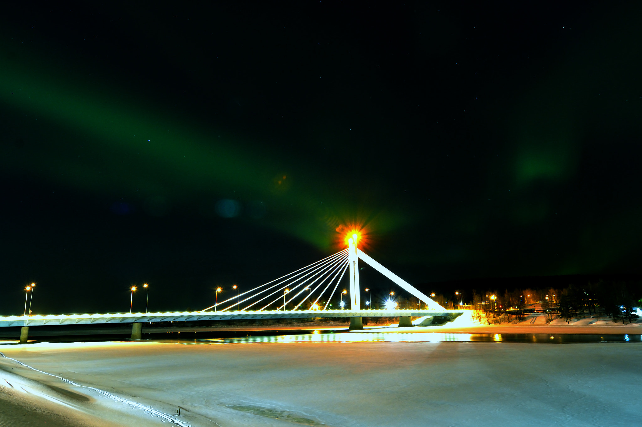 Nikon D7100 sample photo. Candle bridge & aurora photography