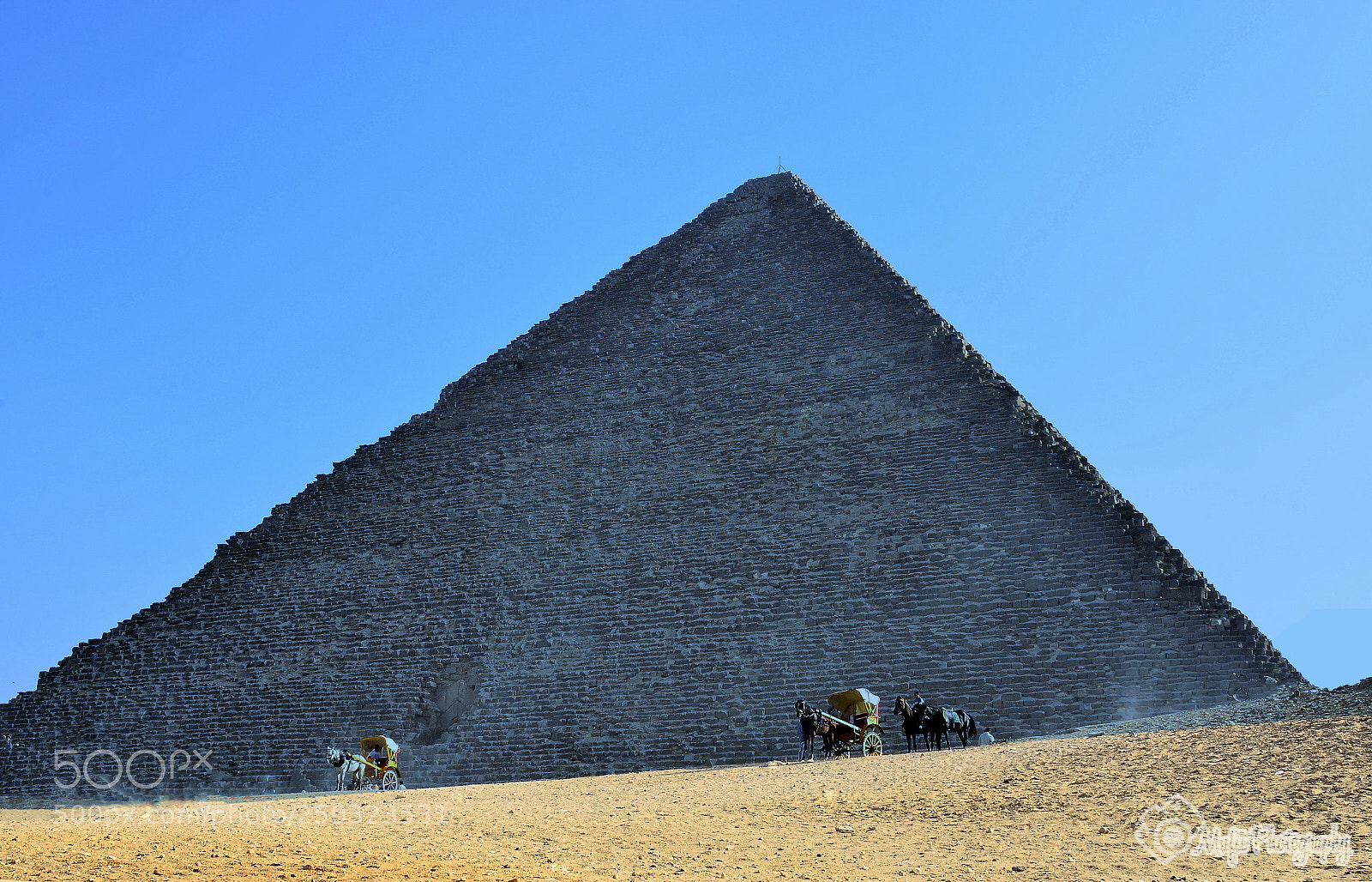 Nikon D7000 sample photo. Desert and pyramids photography
