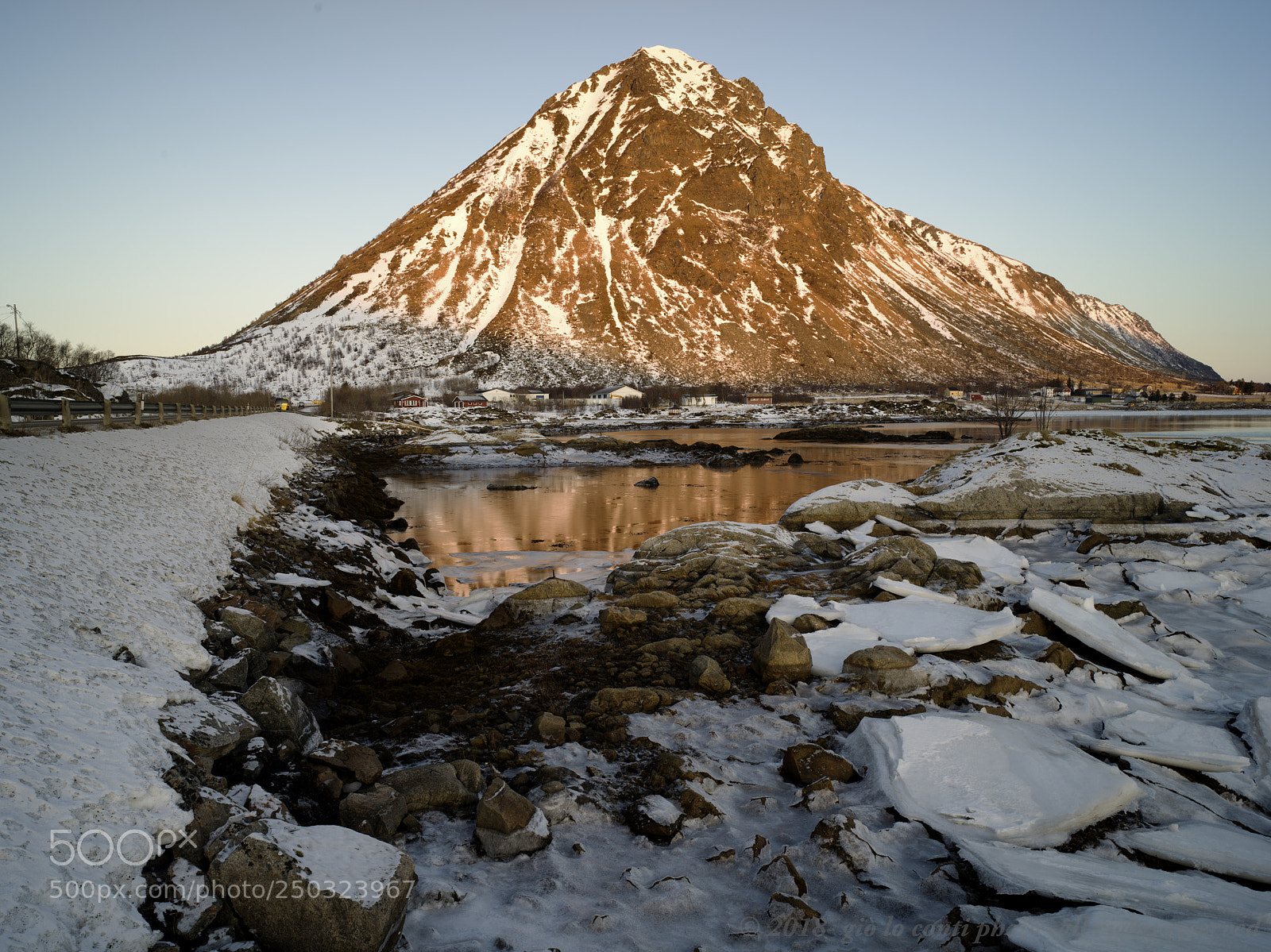 Hasselblad X1D-50c sample photo. Reflections in bostad photography