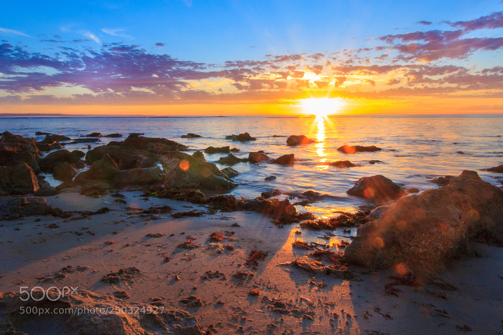 Canon EOS 600D (Rebel EOS T3i / EOS Kiss X5) sample photo. Lens flare sunset photography