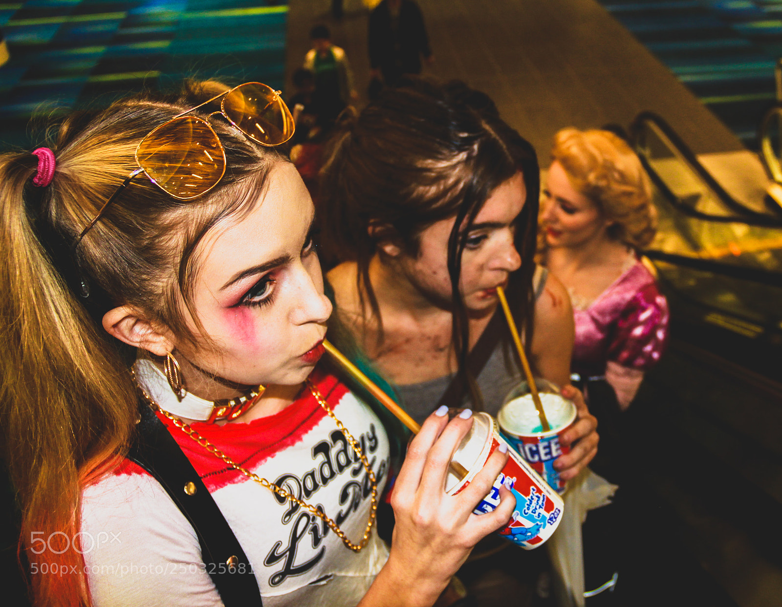 Canon EOS 60D sample photo. Harley quinn & lara croft photography