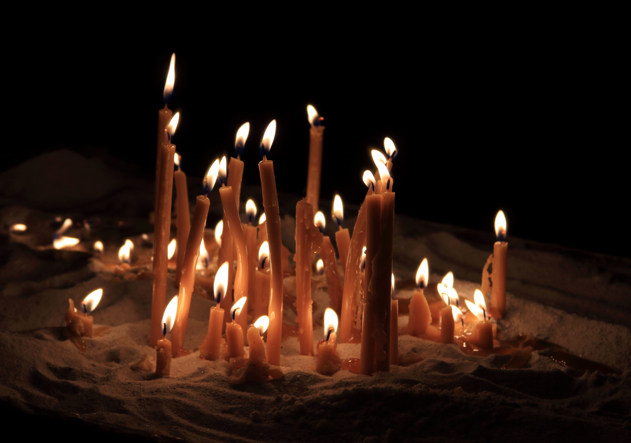 Canon EF 28-135mm F3.5-5.6 IS USM sample photo. Candle photography