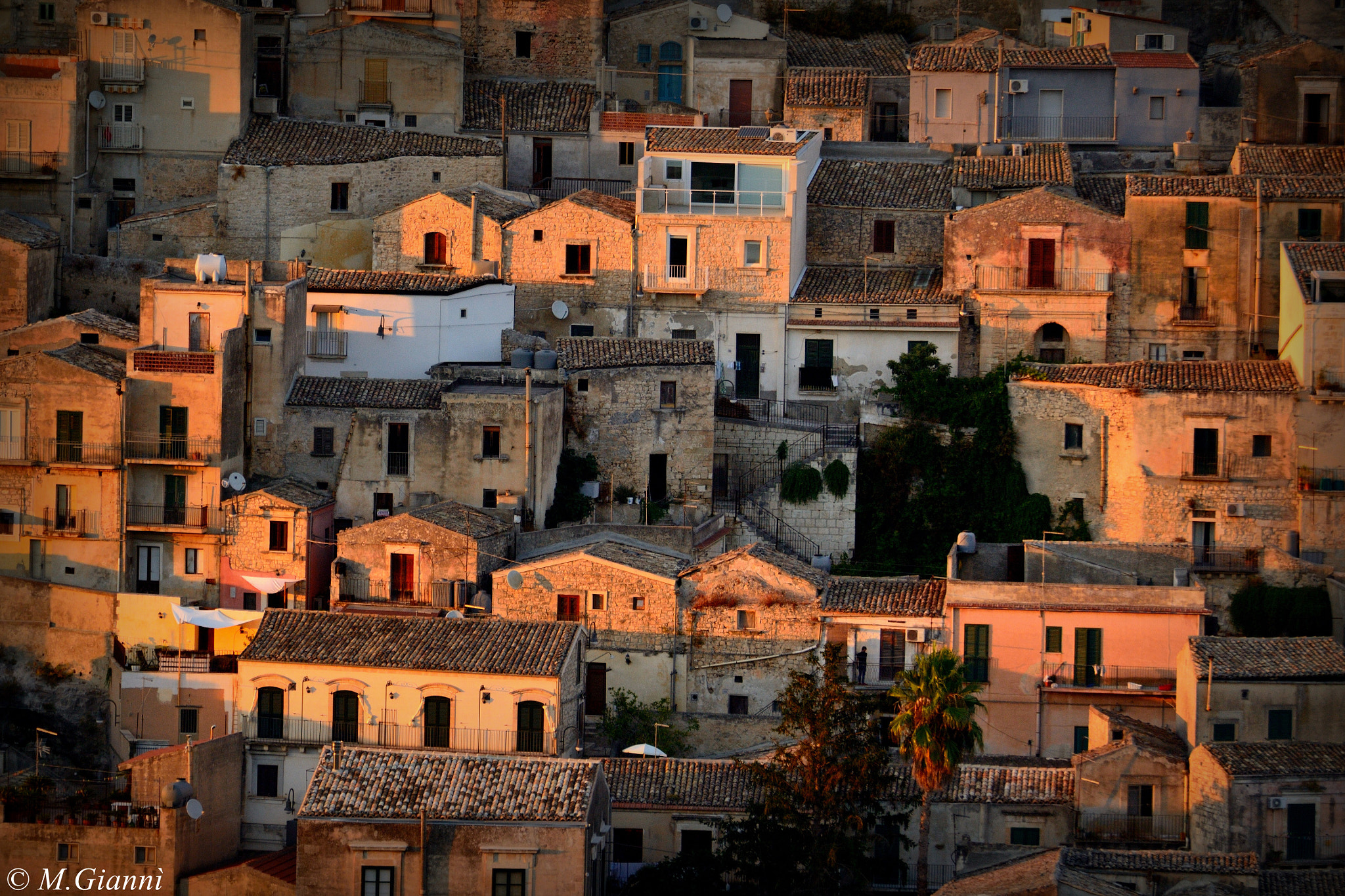 Nikon D3100 sample photo. Old modica photography