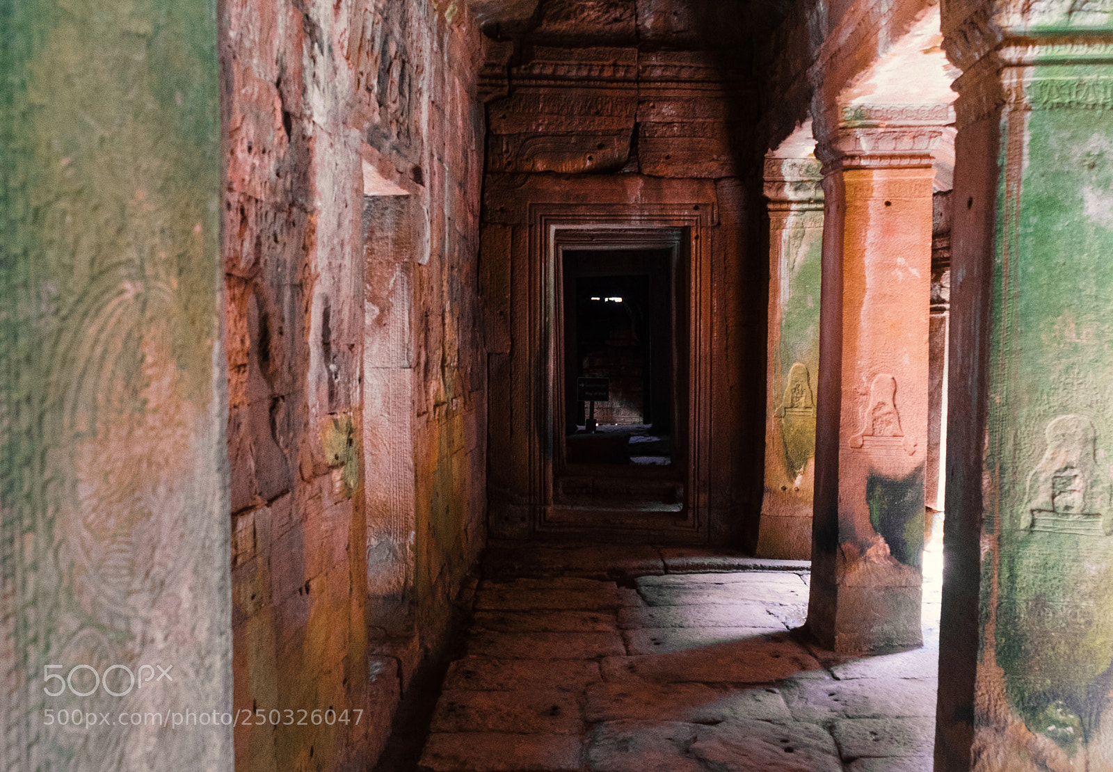 Fujifilm X-Pro2 sample photo. Inside the temple... photography