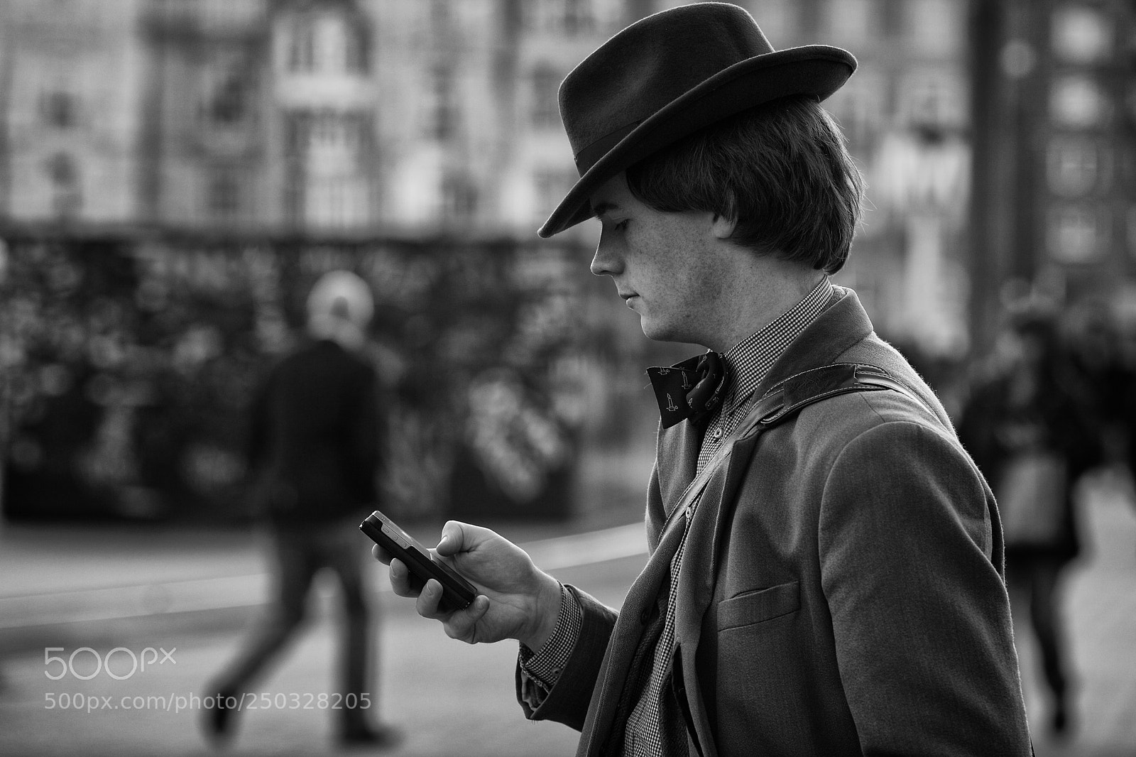 Canon EOS 5D Mark II sample photo. Amsterdam people photography