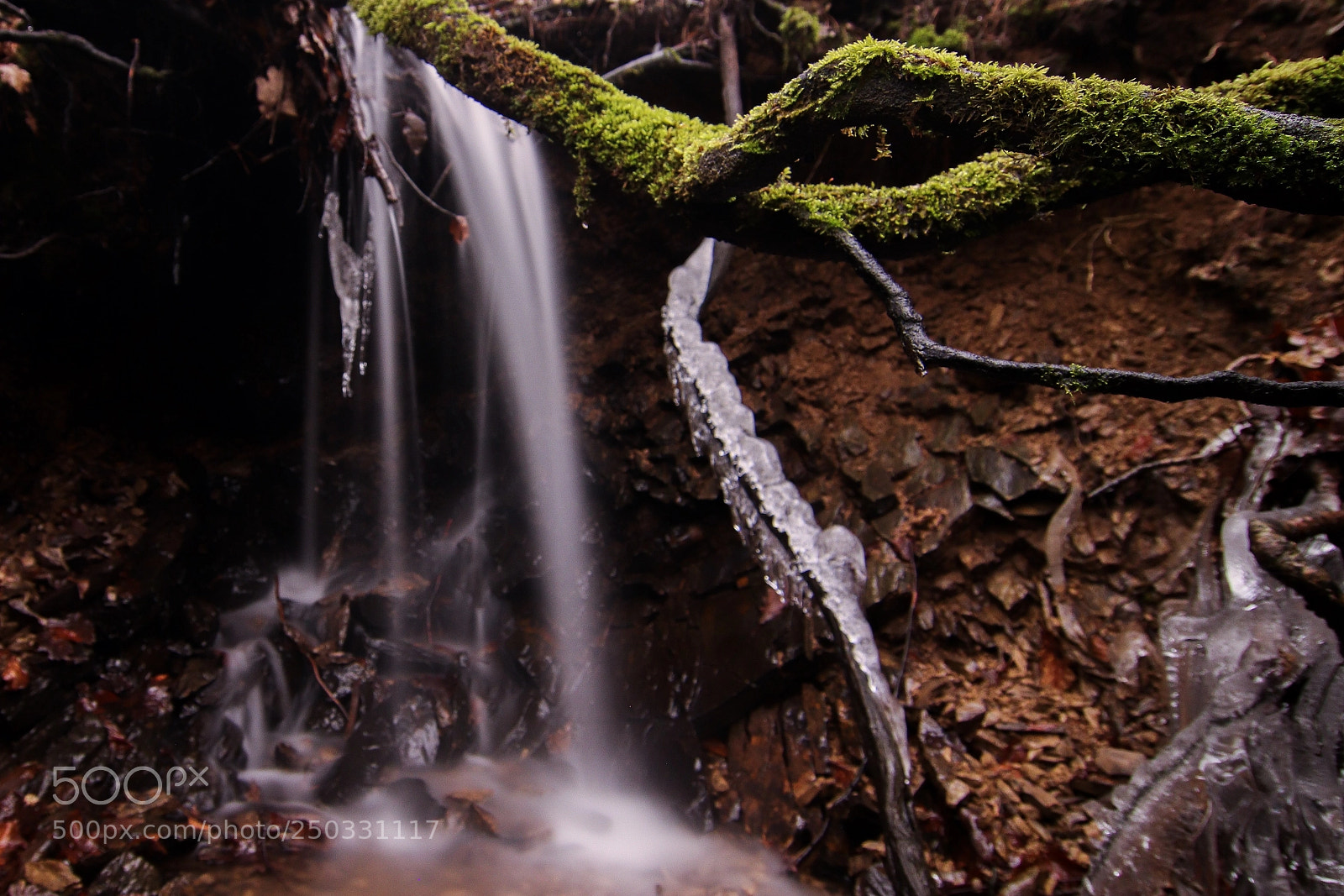 Canon EOS 77D (EOS 9000D / EOS 770D) sample photo. Kleiner wasserfall im siebengebirge photography