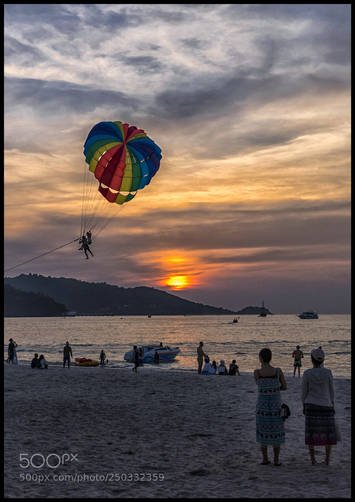 Leica V-Lux (Typ 114) sample photo. Sunset at patong beach photography