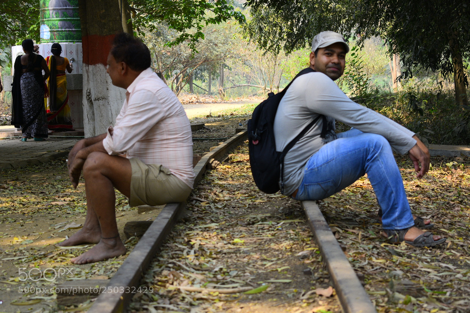 Nikon D3400 sample photo. Opposite way photography