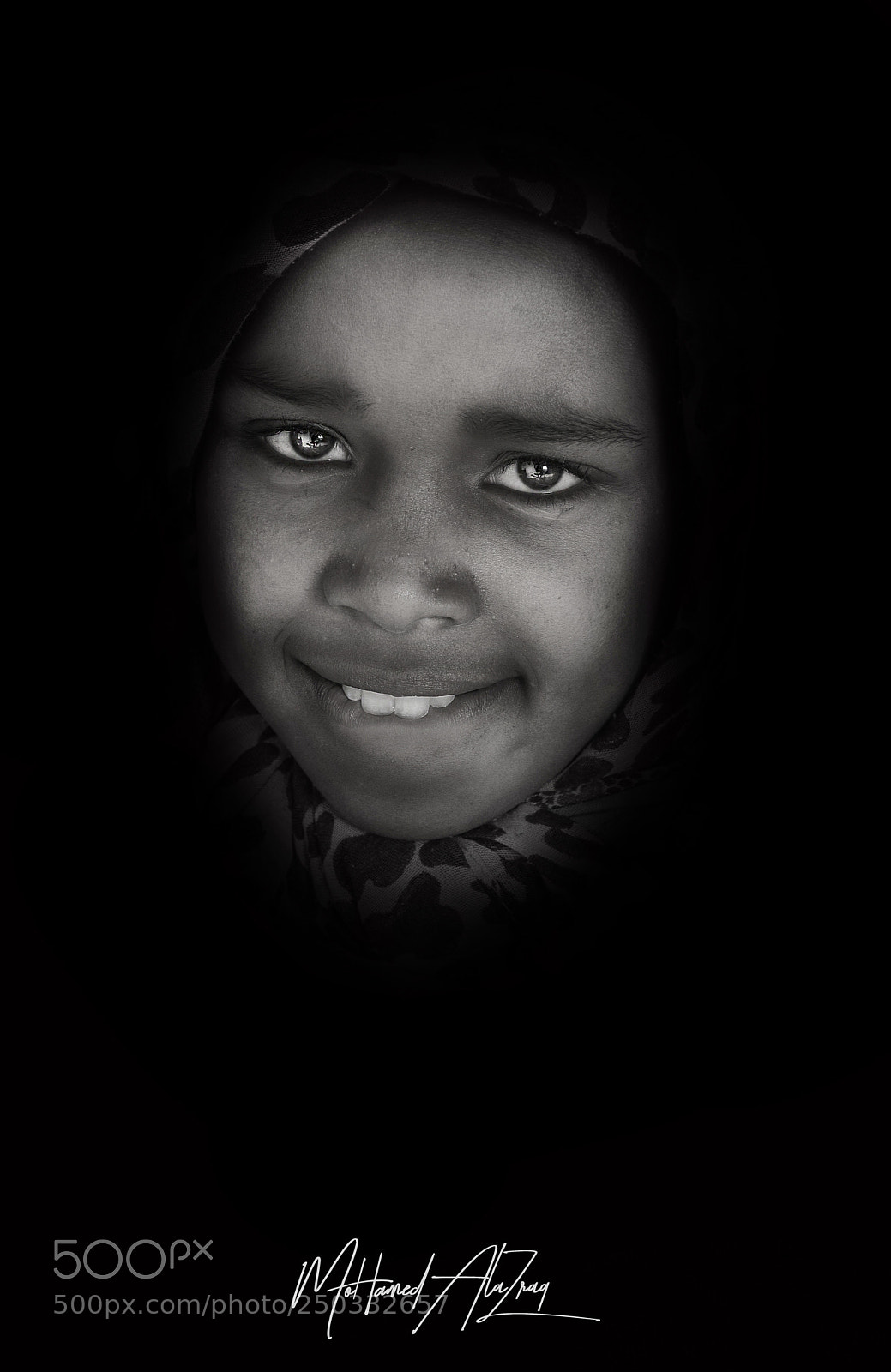 Nikon D5200 sample photo. Shy photography