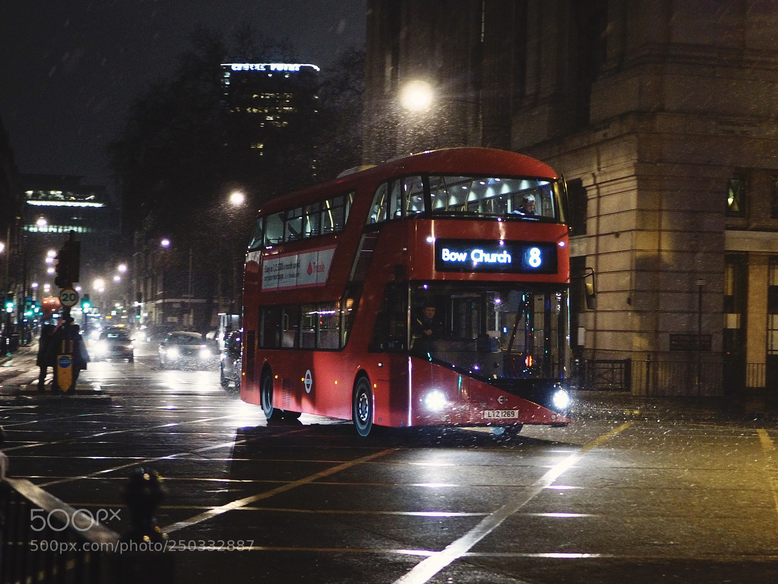 Olympus OM-D E-M10 II sample photo. Double decker bus photography
