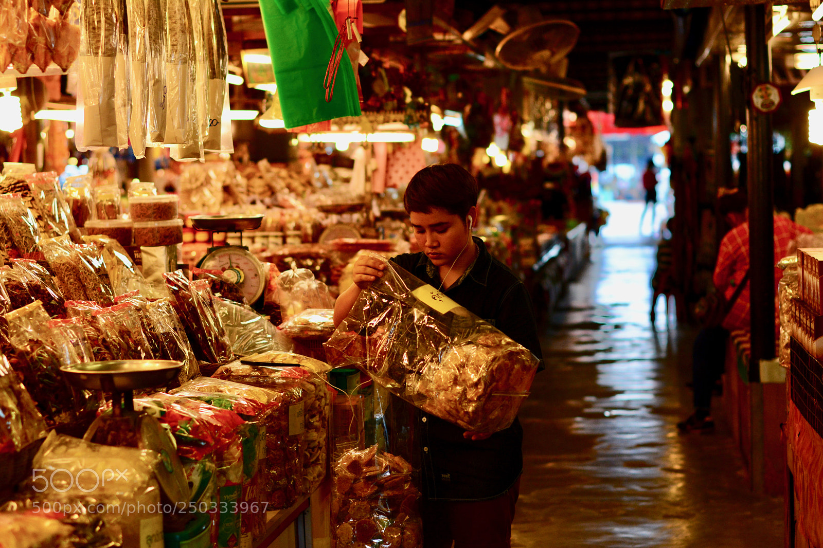 Nikon D7100 sample photo. Market exploration in ban photography