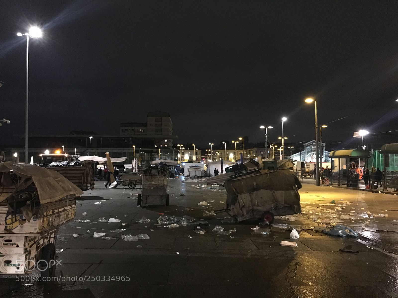 Apple iPhone 6s sample photo. Late in the night photography