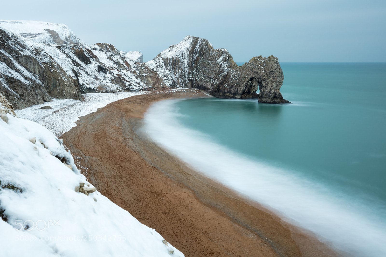 Canon EOS 5DS R sample photo. Durdle door winter coat photography