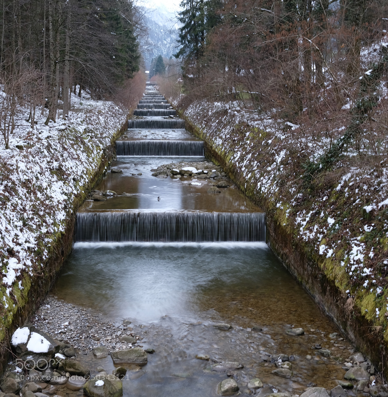 Fujifilm X-Pro2 sample photo. Water stair photography