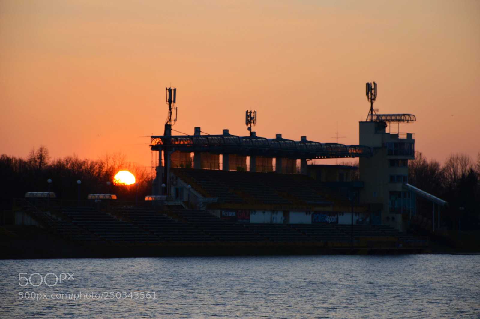 Nikon D3200 sample photo. Old but gold photography