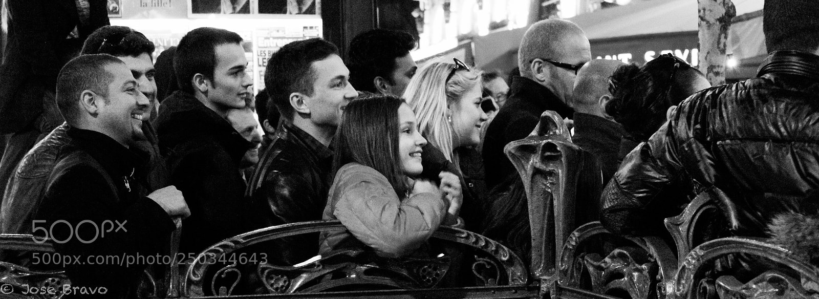 Canon EOS 550D (EOS Rebel T2i / EOS Kiss X4) sample photo. Paris photography