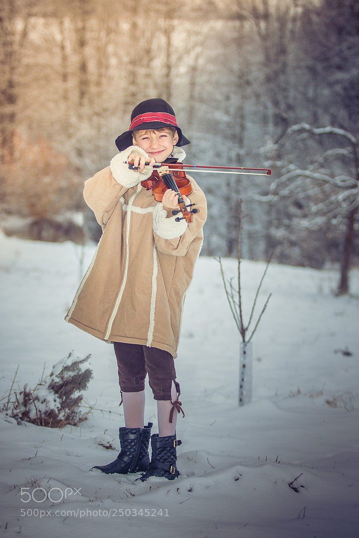 Canon EOS 7D Mark II sample photo. Our little musician 3 photography
