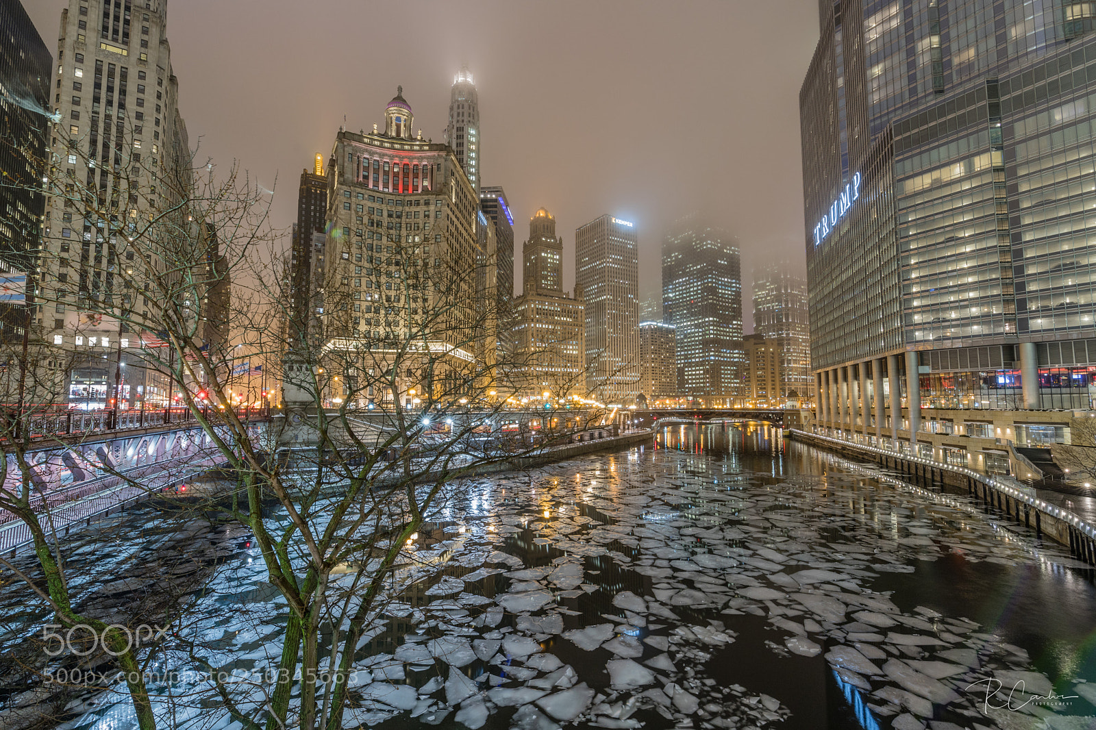 Canon EOS 6D Mark II sample photo. Foggy and icy night photography