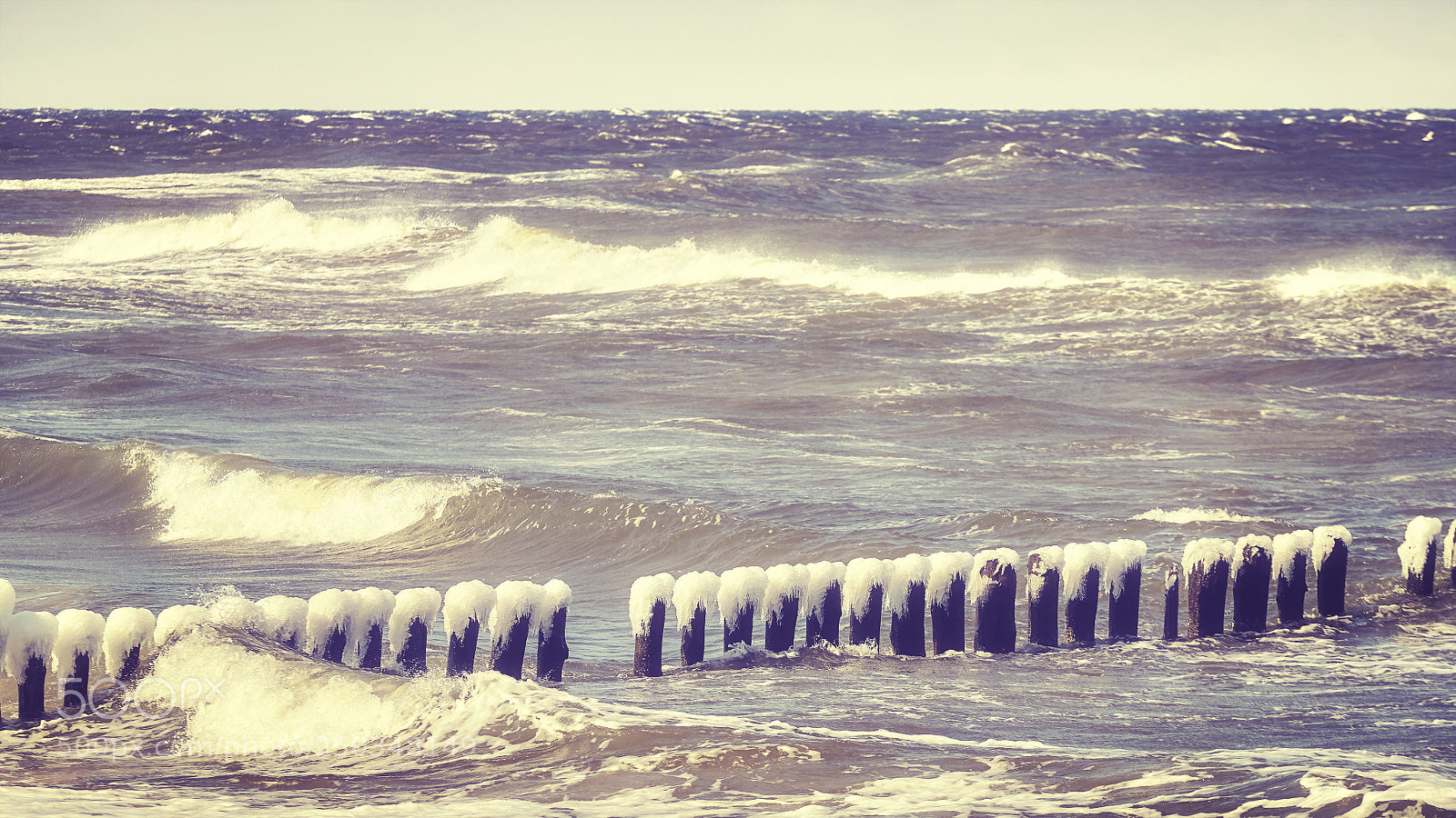 Canon EOS 5D Mark II sample photo. Frozen breakwater photography