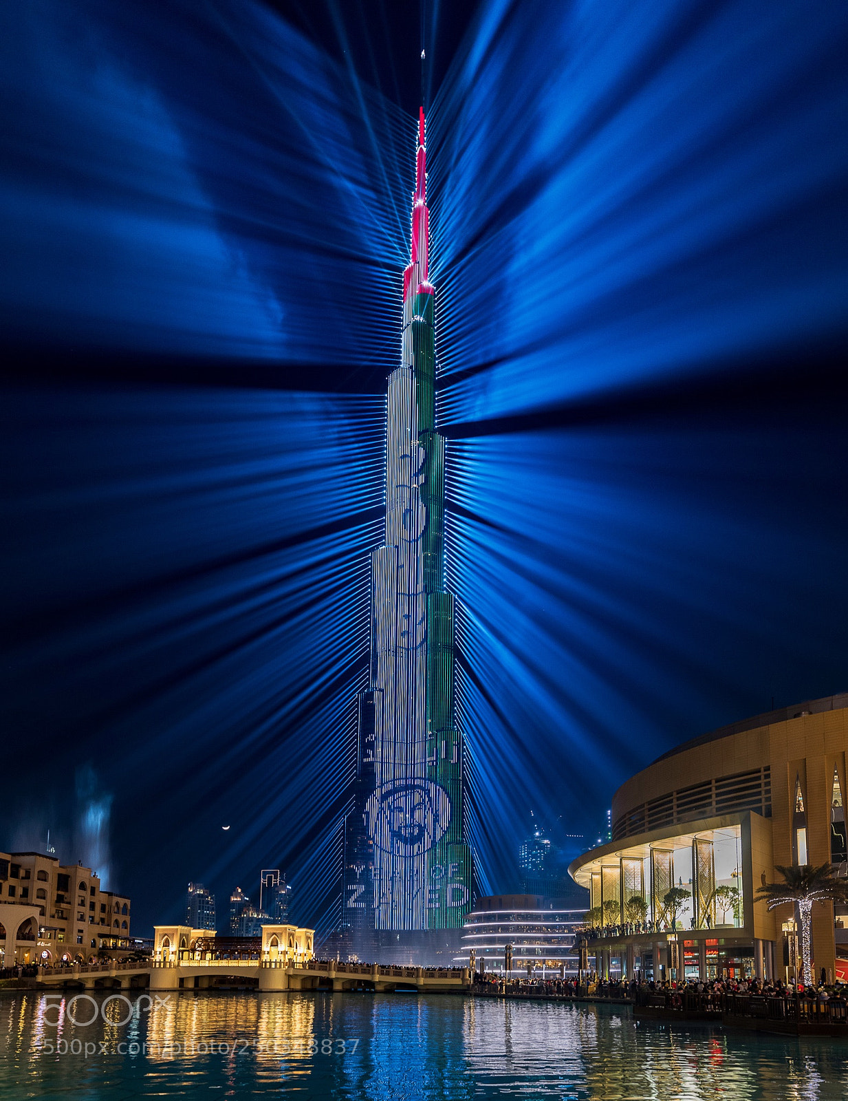 Nikon D810 sample photo. The iconic burj khalifa photography