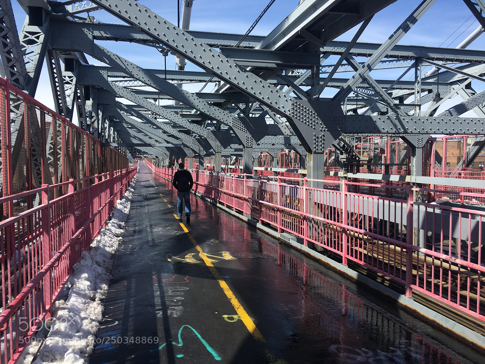 Apple iPhone 6s sample photo. Walk photography