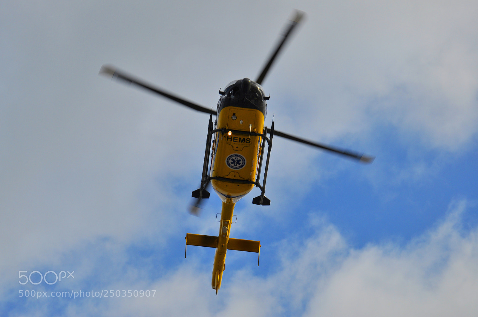 Nikon D5000 sample photo. In sky photography