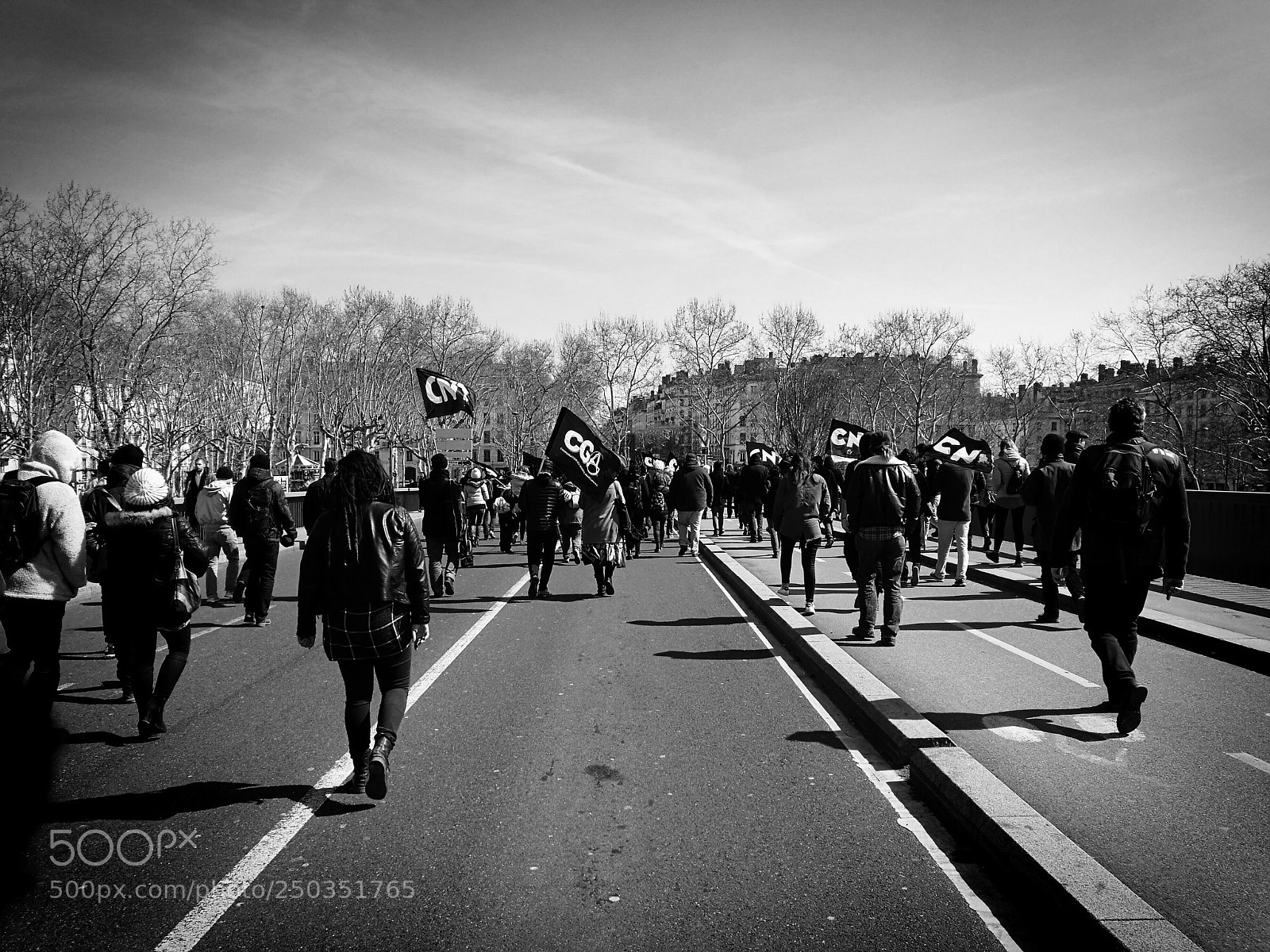 HUAWEI P9 sample photo. Strike in lyon. photography