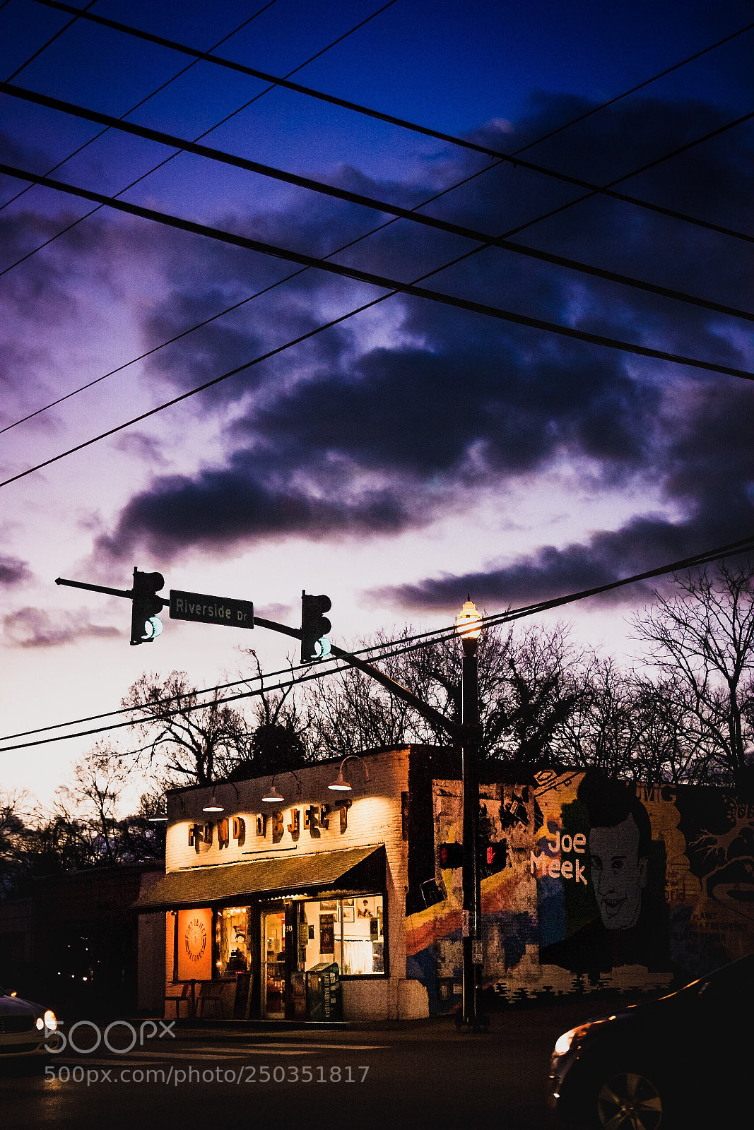 Canon EOS 450D (EOS Rebel XSi / EOS Kiss X2) sample photo. Another nashville sunset photography