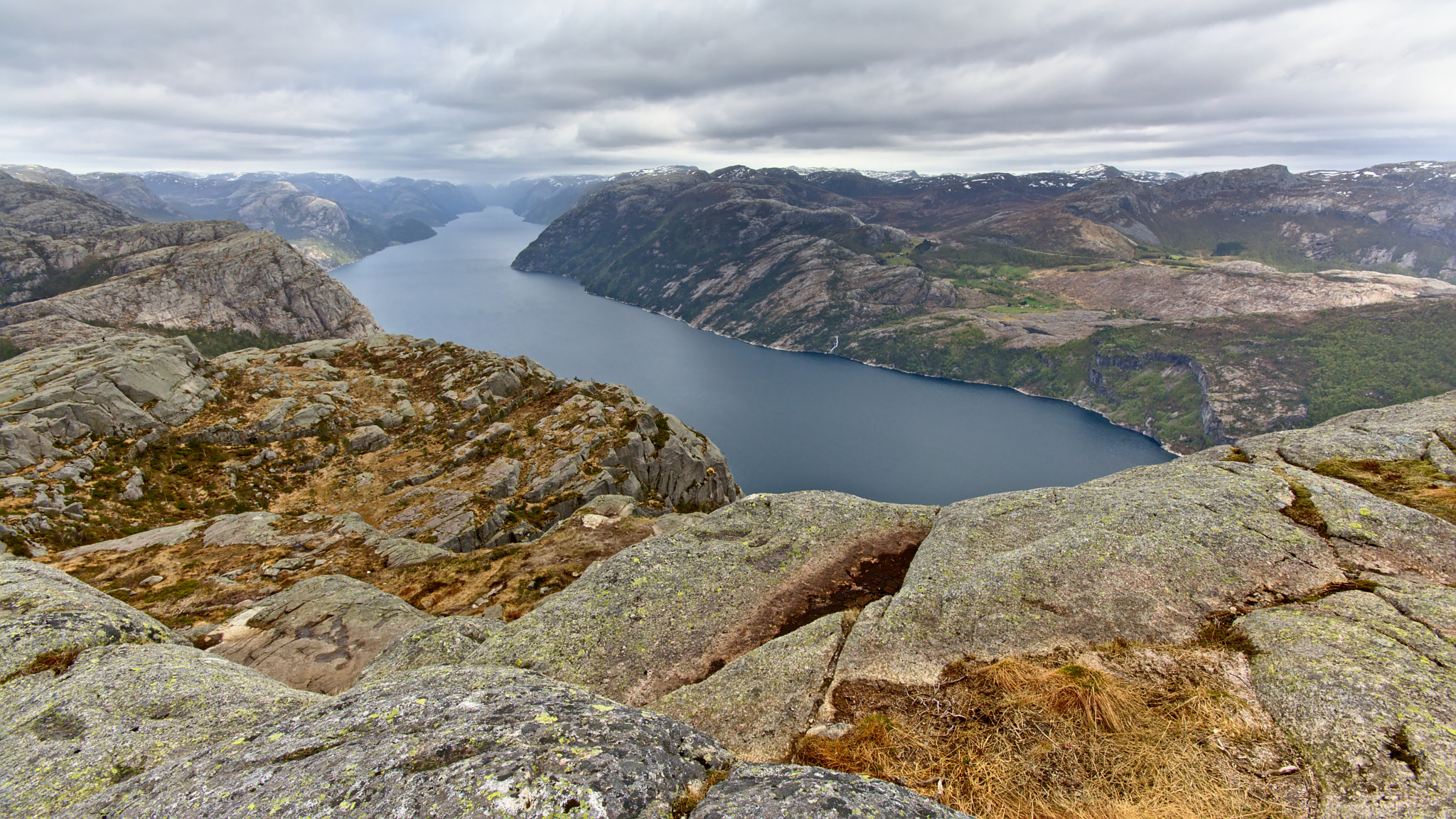 Sigma 10-20mm F4-5.6 EX DC HSM sample photo. Lysefjord landscape, norway photography