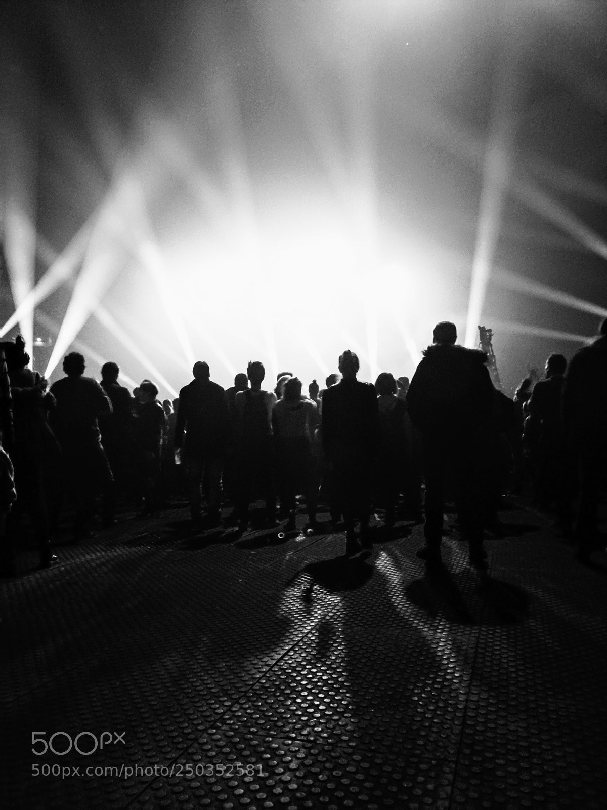 HUAWEI P10 sample photo. Punk photography