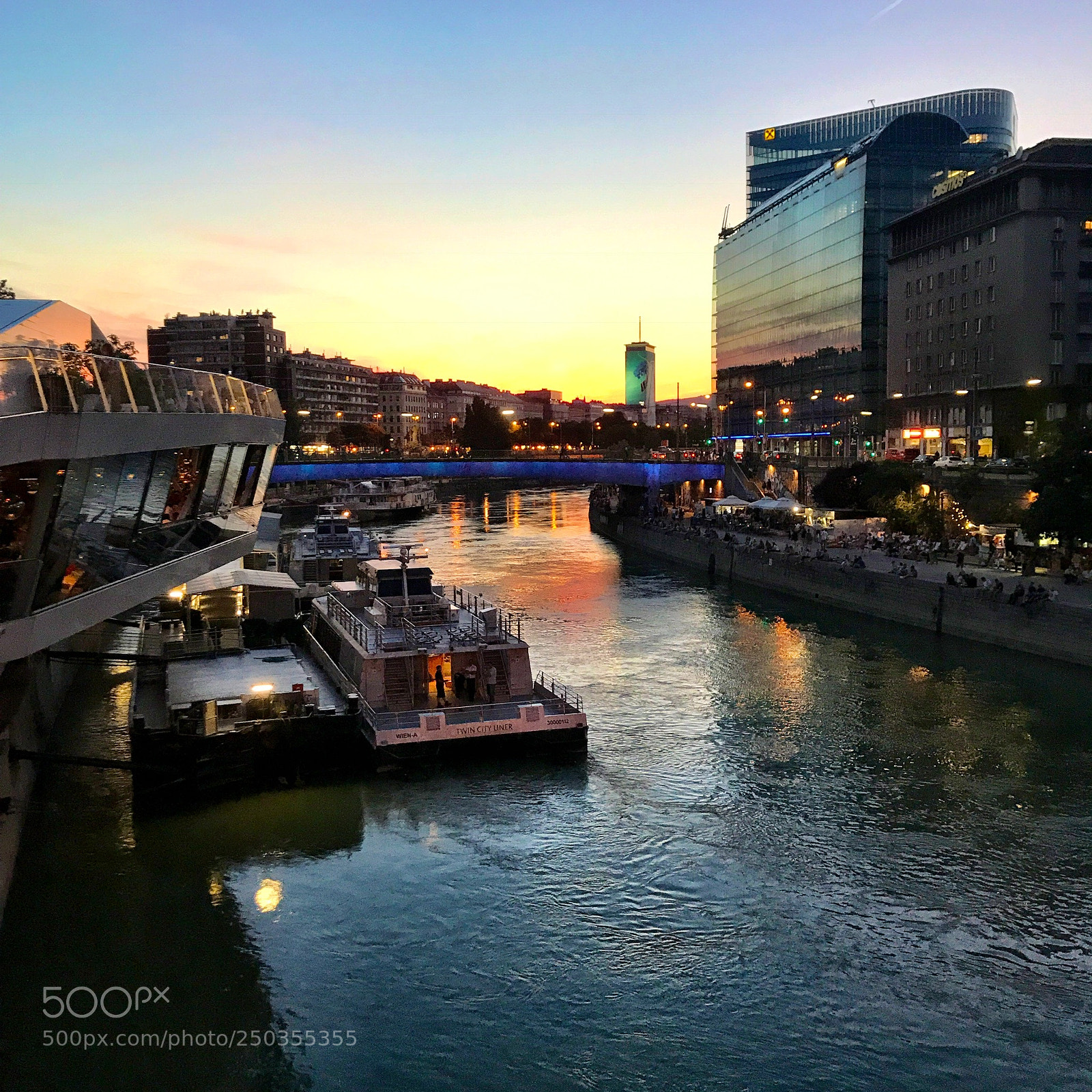 Apple iPhone 7 sample photo. Vienna photography