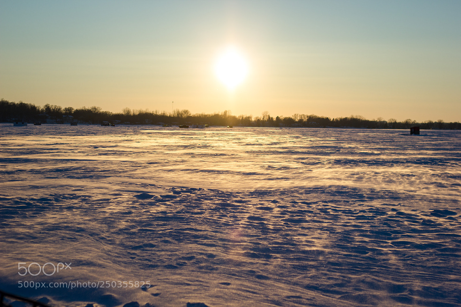 Canon EOS 550D (EOS Rebel T2i / EOS Kiss X4) sample photo. Frigid sunset photography