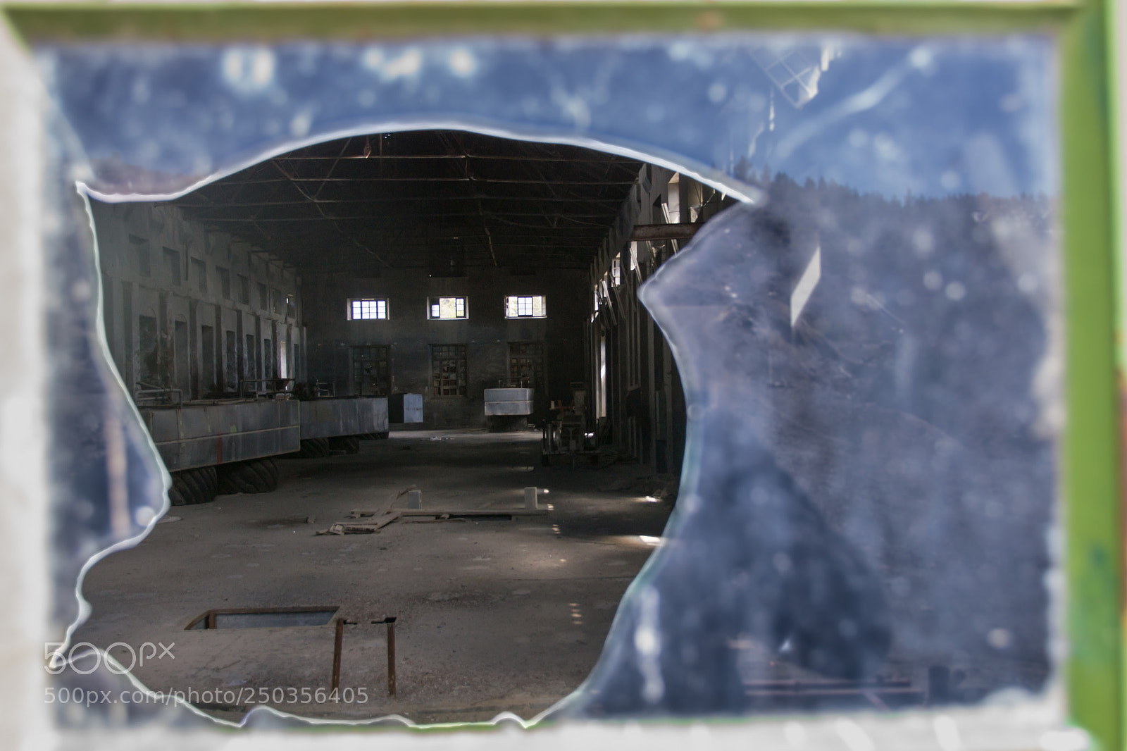 Nikon D3100 sample photo. Broken window photography