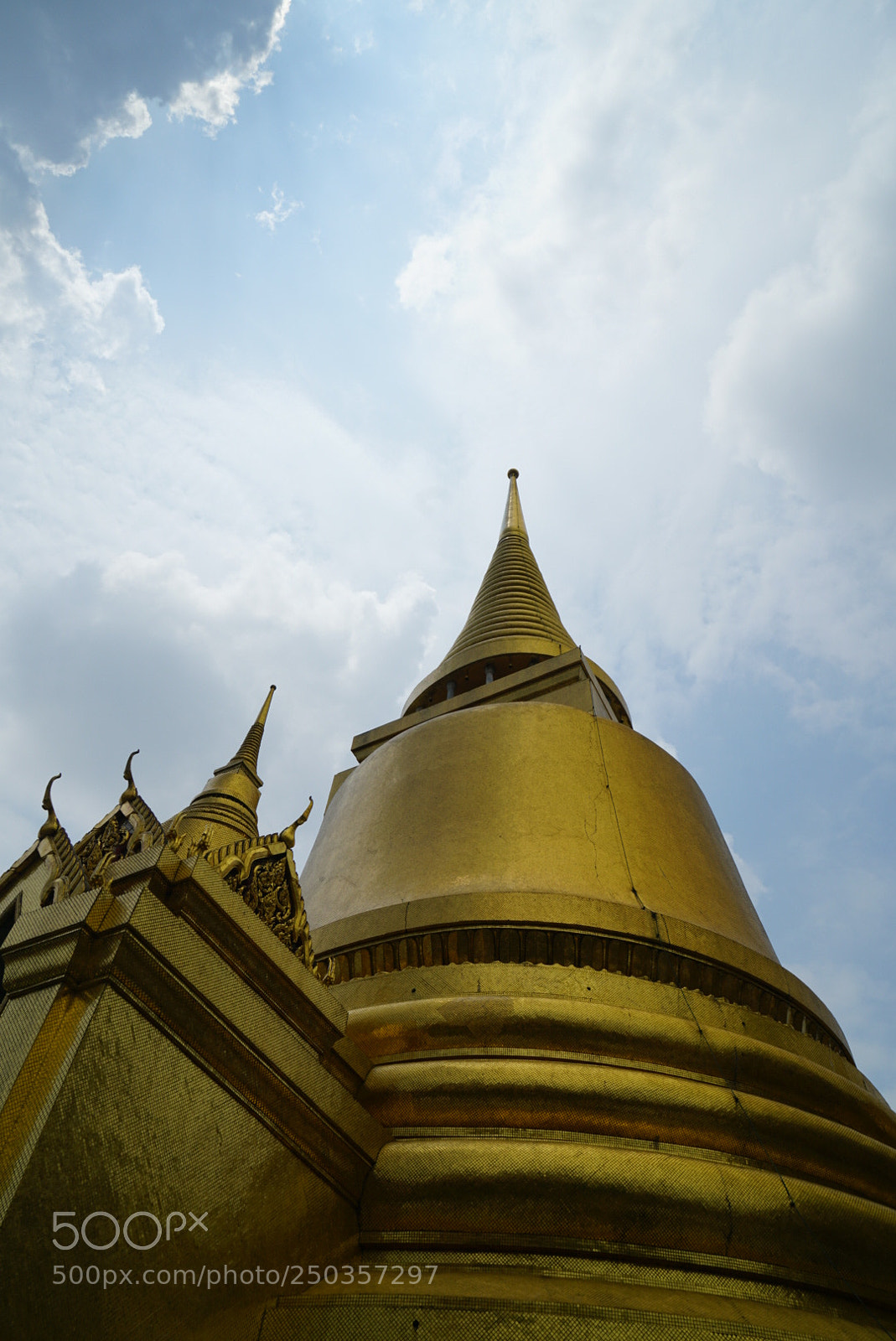 Sony a7R II sample photo. In the grand palace 4 photography
