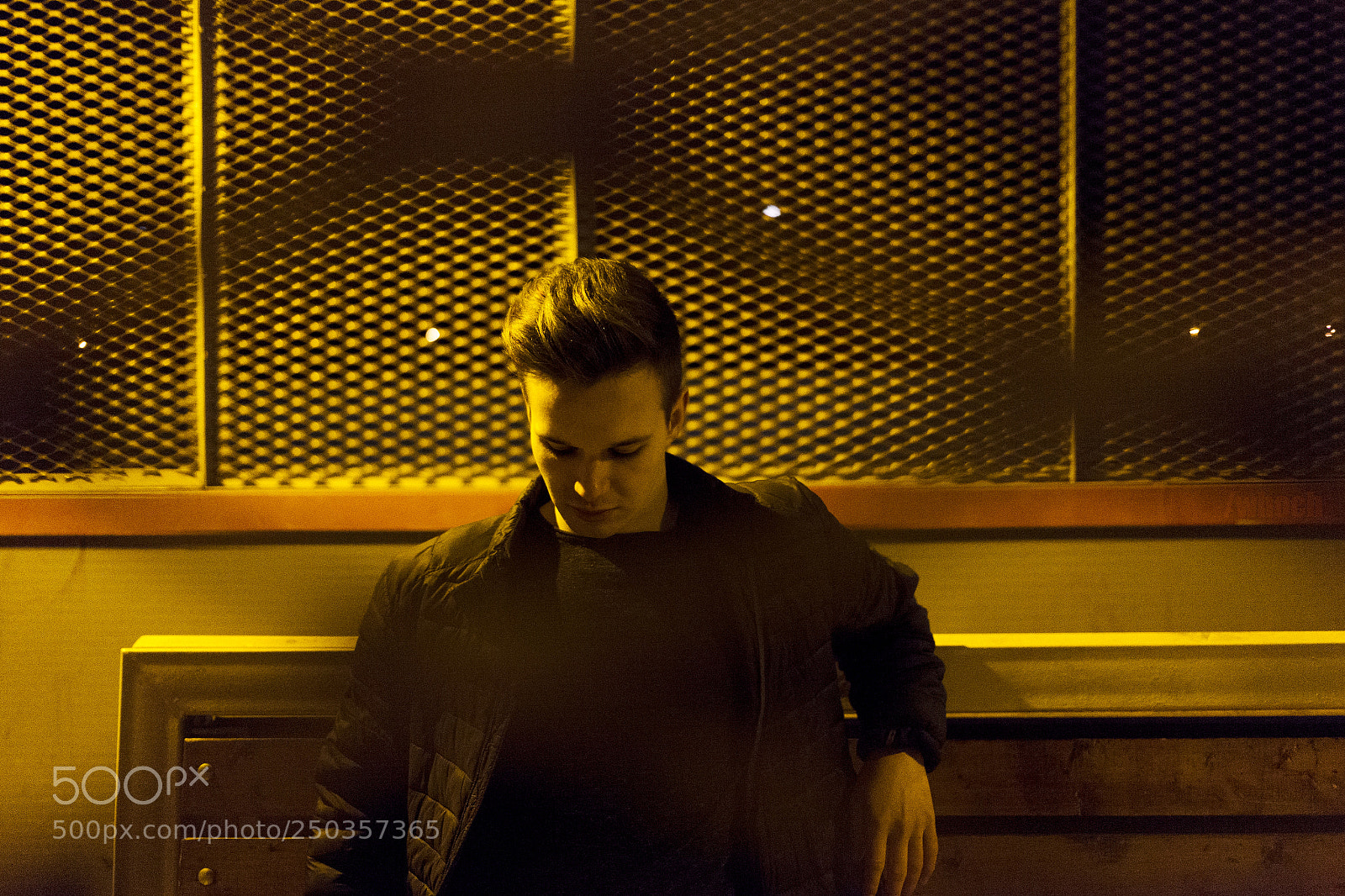 Canon EOS 5D Mark II sample photo. Yellow submarine photography