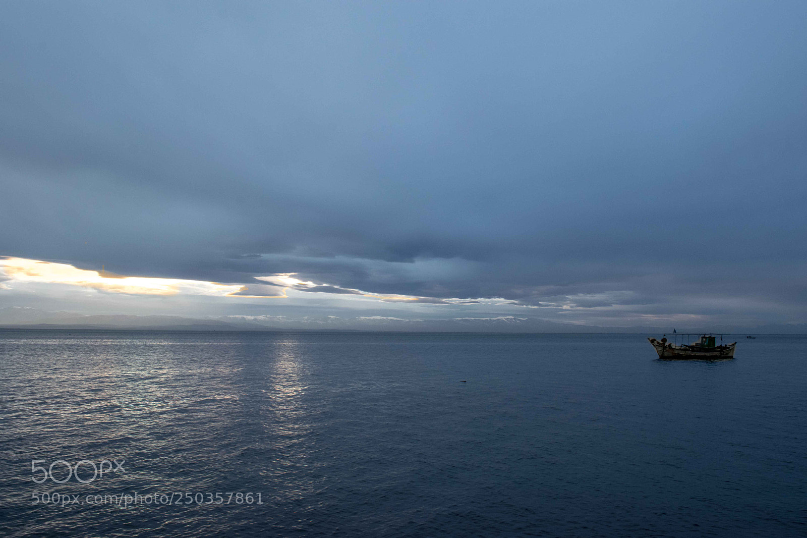Nikon D3300 sample photo. Cloudy sunset photography