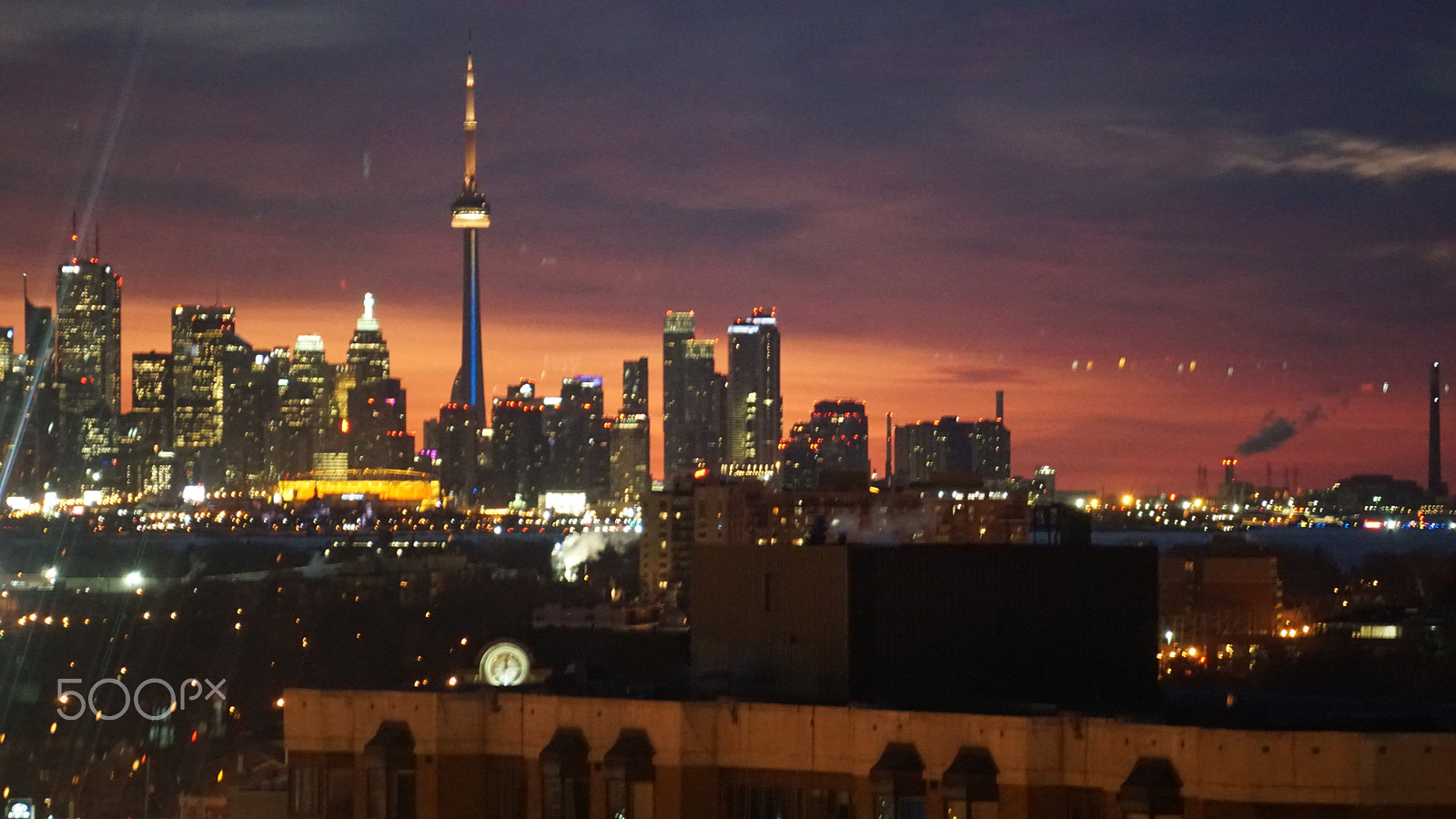 Sony E 55-210mm F4.5-6.3 OSS sample photo. Toronto photography