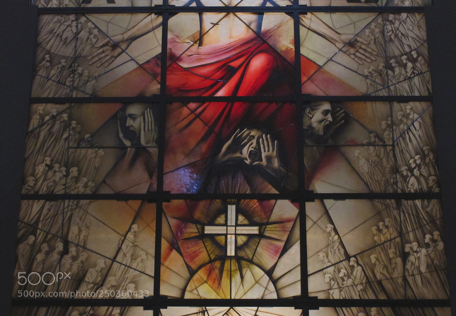 Canon PowerShot G12 sample photo. Window in chatedral photography