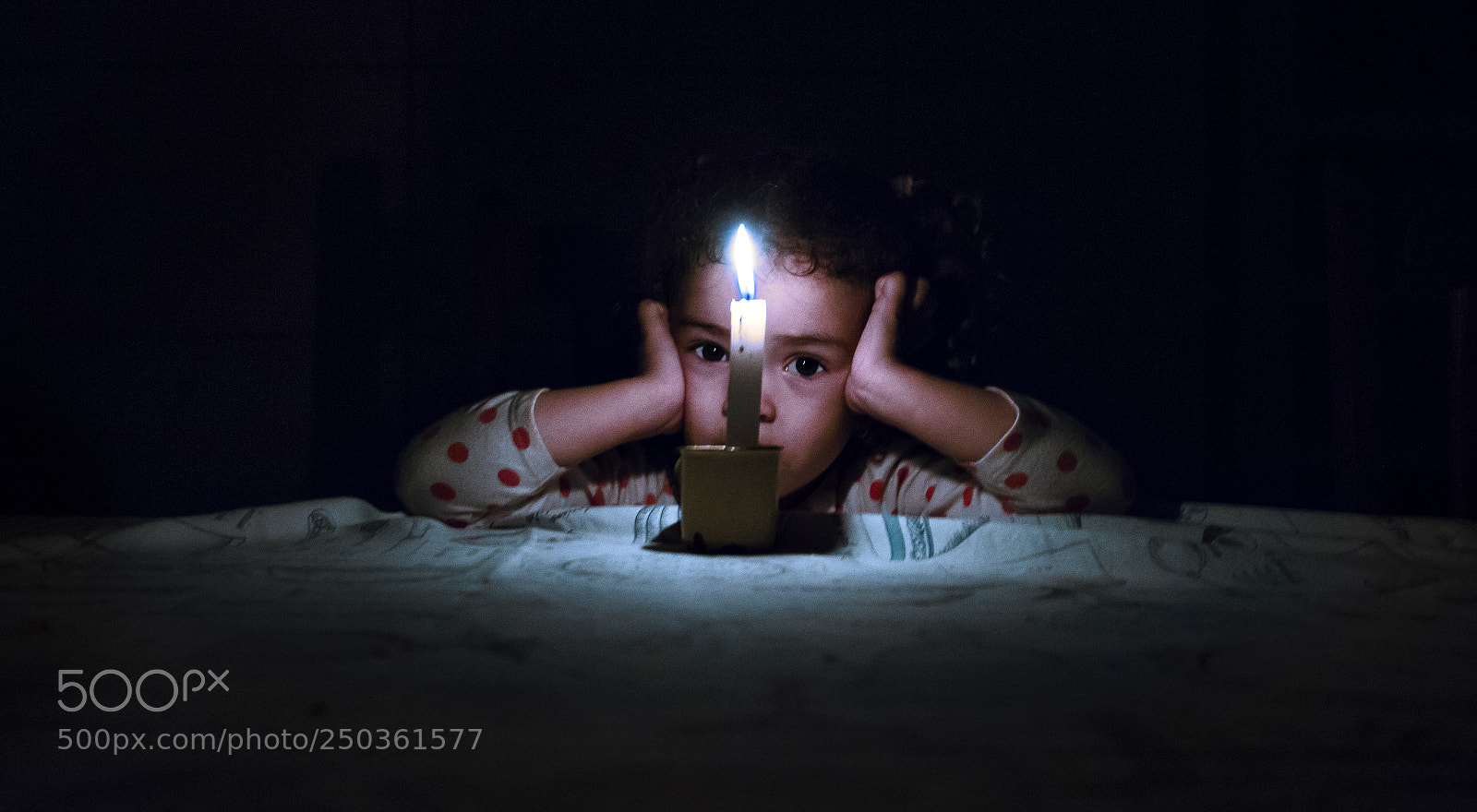 Canon EOS 1300D (EOS Rebel T6 / EOS Kiss X80) sample photo. Candle photography