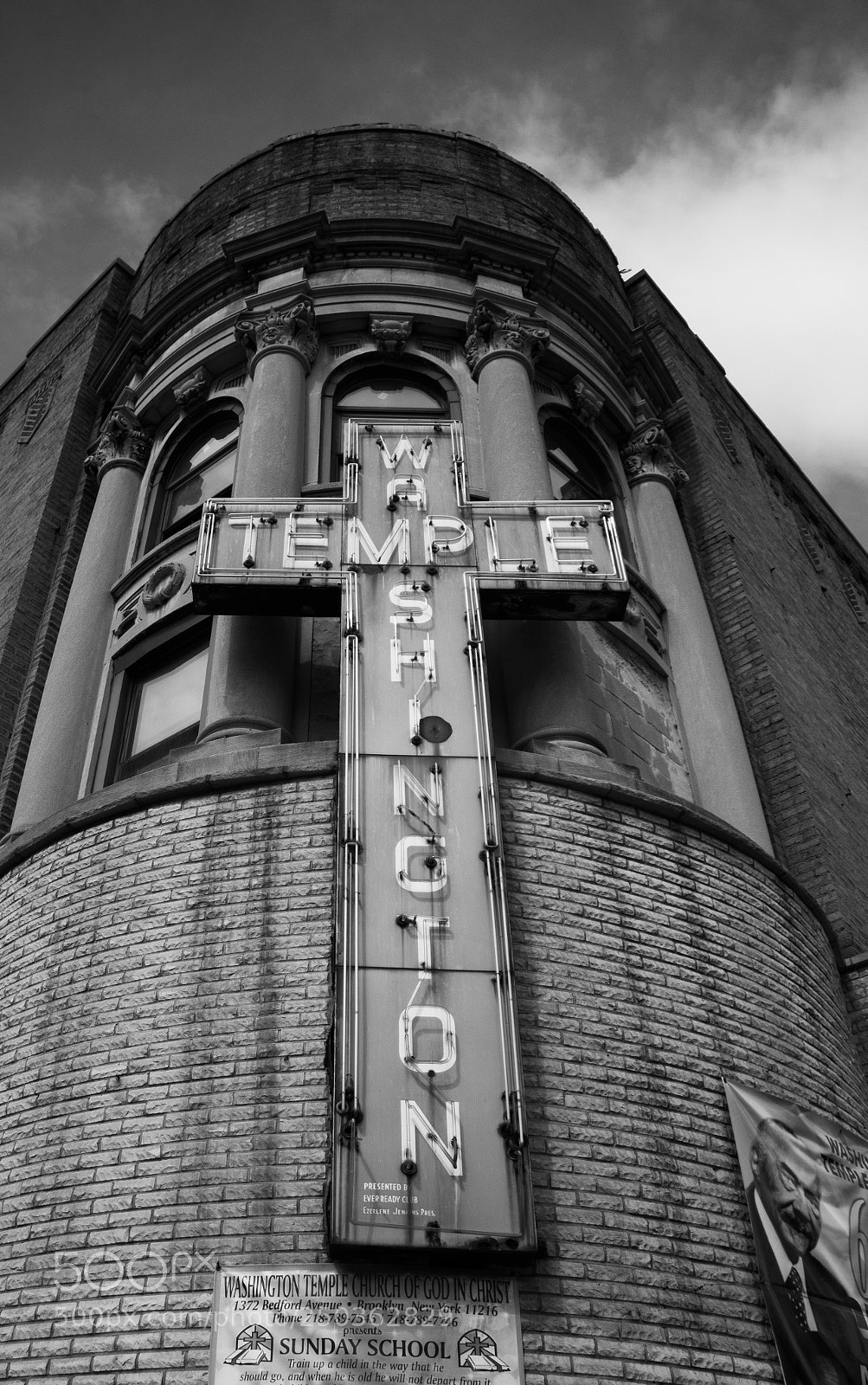 Canon EOS 700D (EOS Rebel T5i / EOS Kiss X7i) sample photo. Brooklyn temple photography