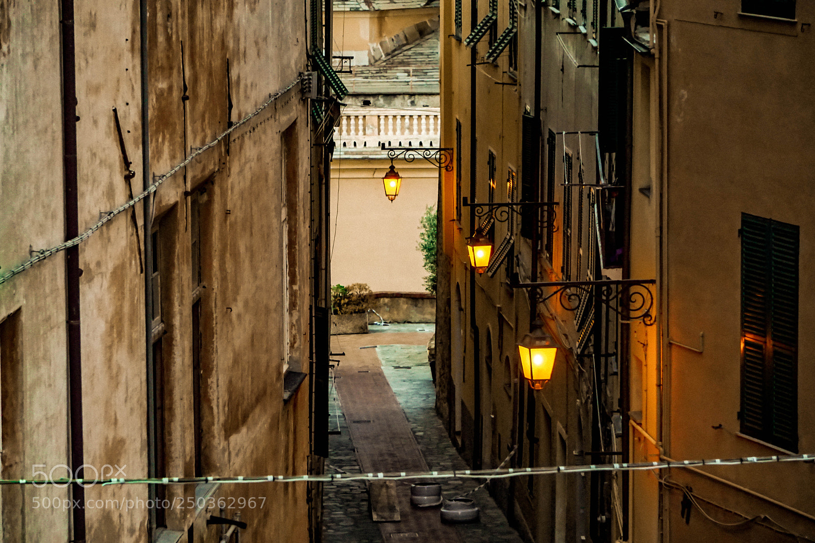 Sony a6000 sample photo. Evening photography
