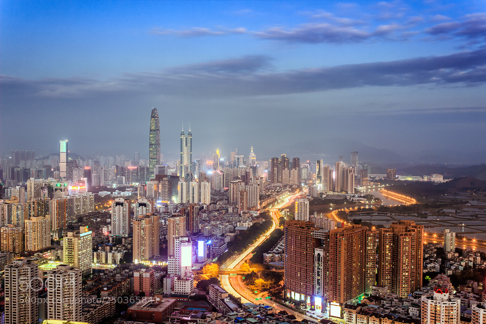 Canon EOS 600D (Rebel EOS T3i / EOS Kiss X5) sample photo. Shenzhen city dusk skyline photography