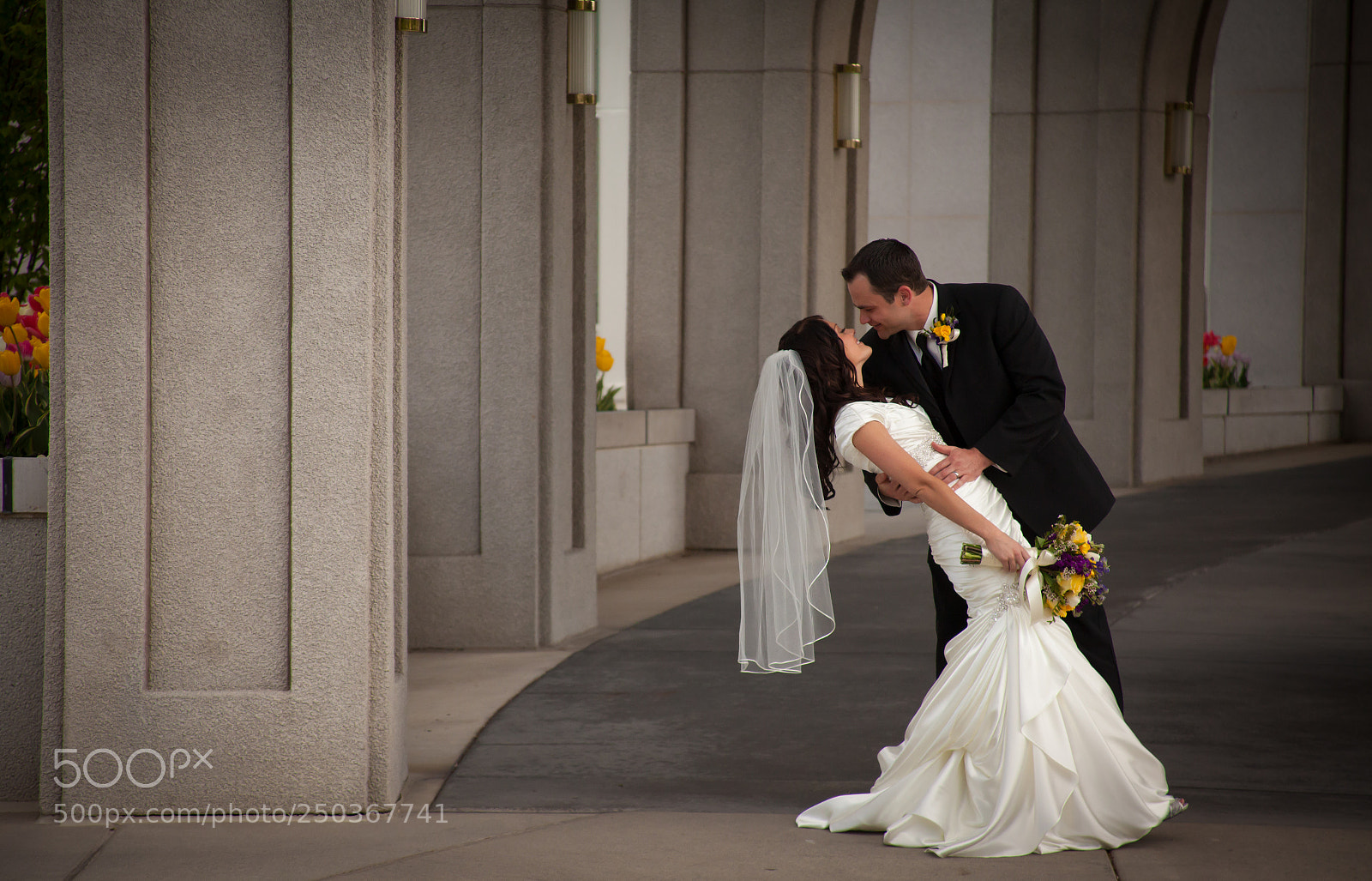 Canon EOS 5D Mark II sample photo. Dip the girl photography