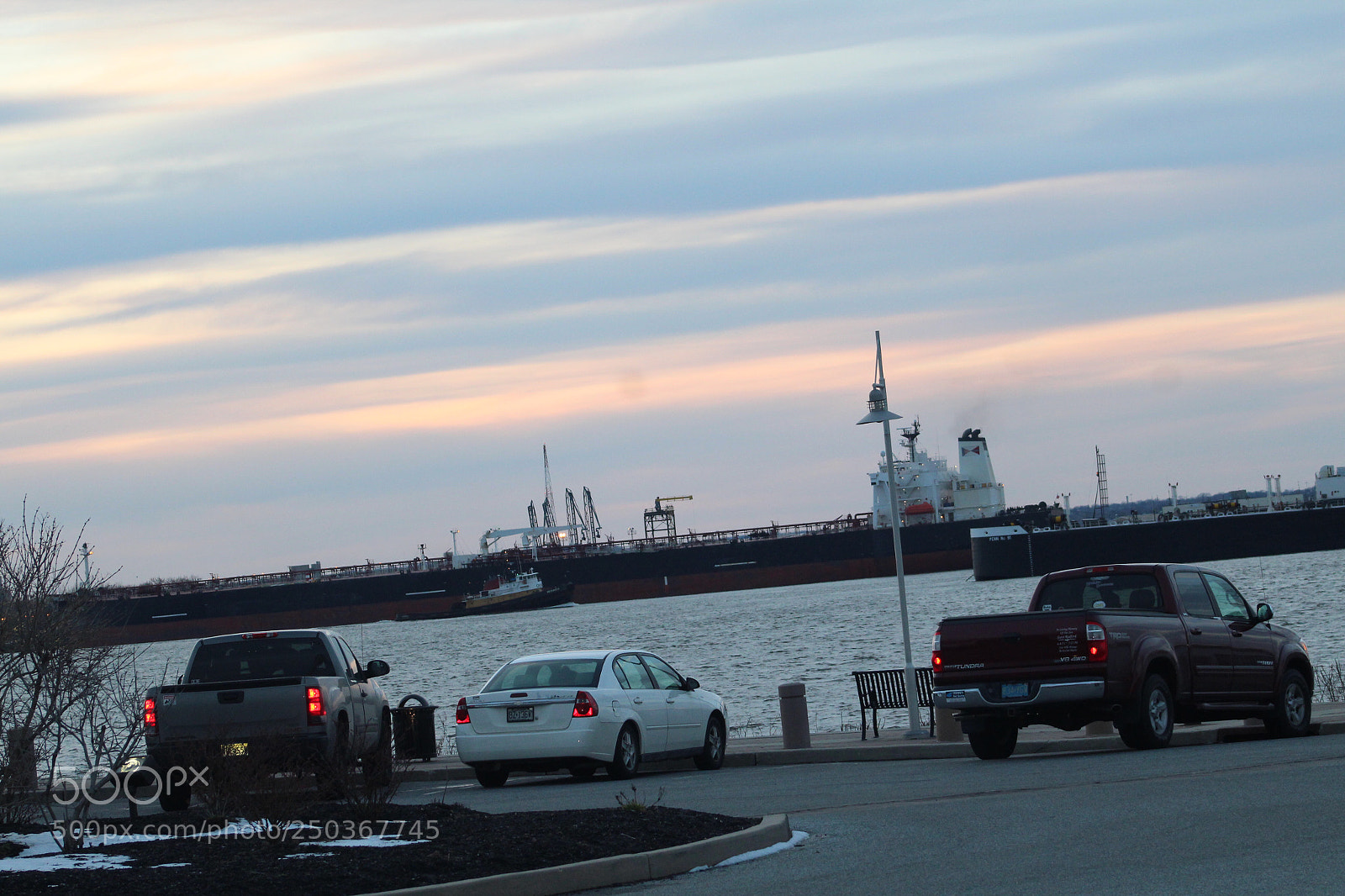 Canon EOS 1300D (EOS Rebel T6 / EOS Kiss X80) sample photo. Sunset on river photography