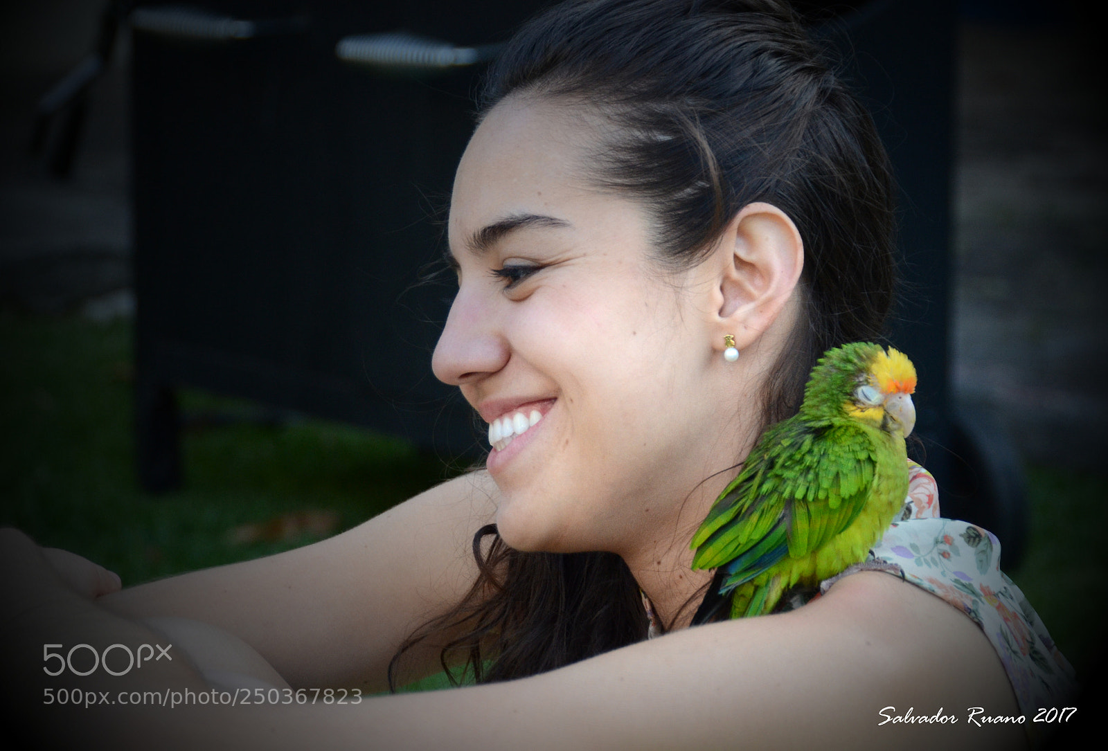 Nikon D7000 sample photo. My daughter and her photography
